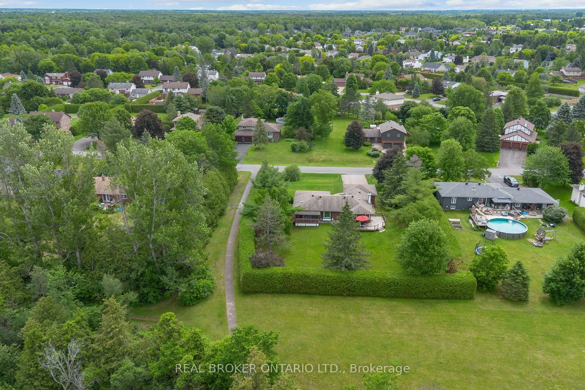 Photo 56 of 7039 Quinnfield Way, Ottawa, Greely — HOMEH