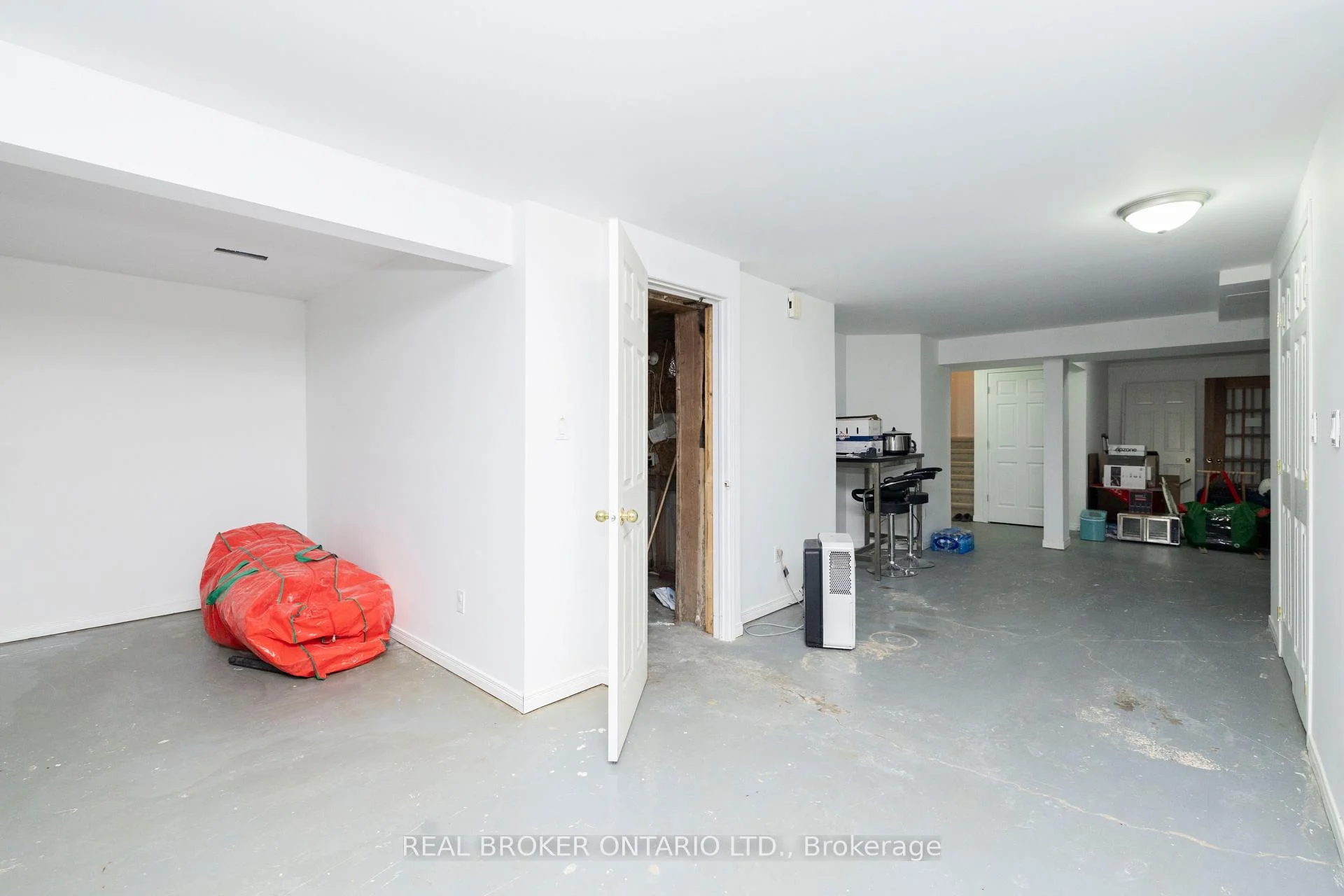 Photo 48 of 7039 Quinnfield Way, Ottawa, Greely — HOMEH