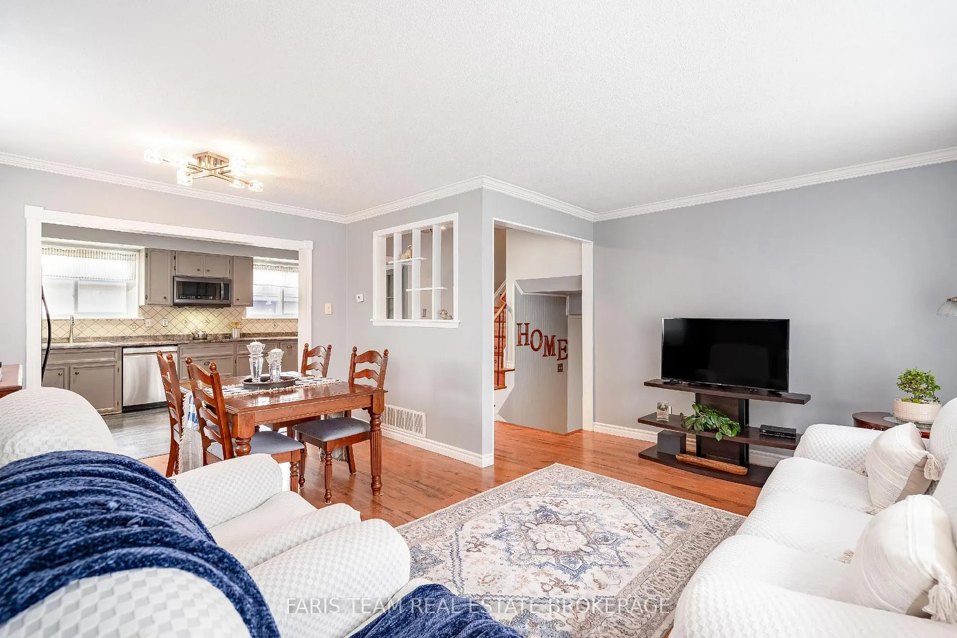 Photo 14 of 28 Bromley Crescent, Brampton, Avondale — HOMEH