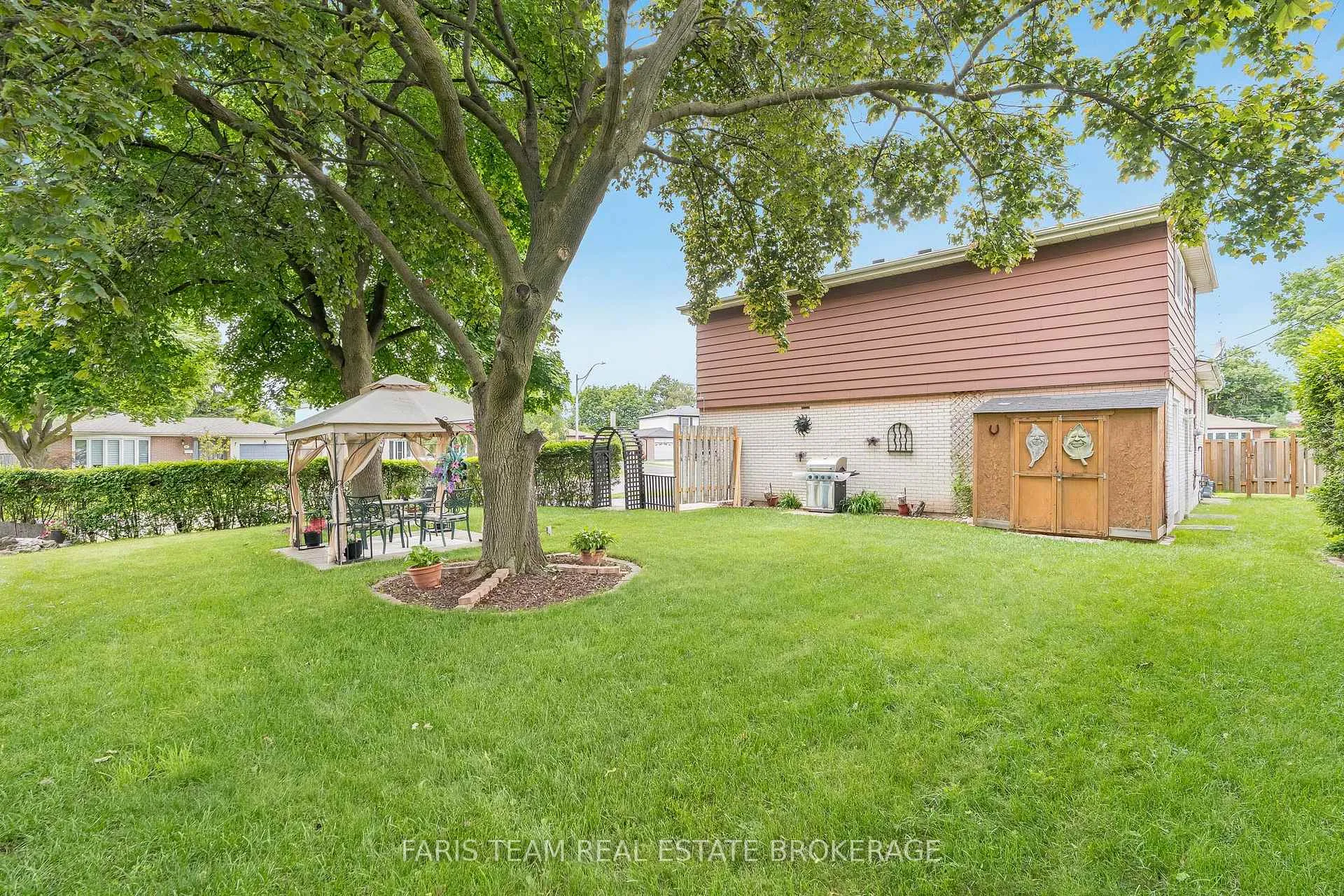 Photo 30 of 28 Bromley Crescent, Brampton, Avondale — HOMEH