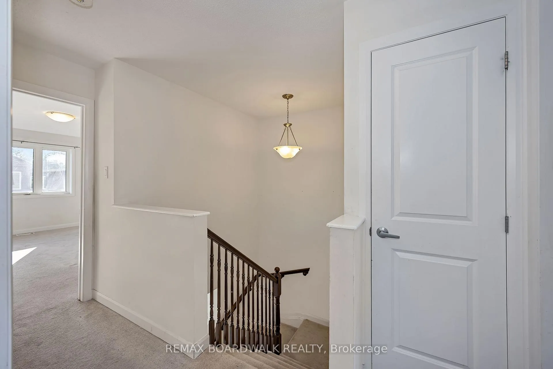 Photo 19 of 2063 Caltra Crescent, Ottawa, Barrhaven - Half Moon Bay — HOMEH