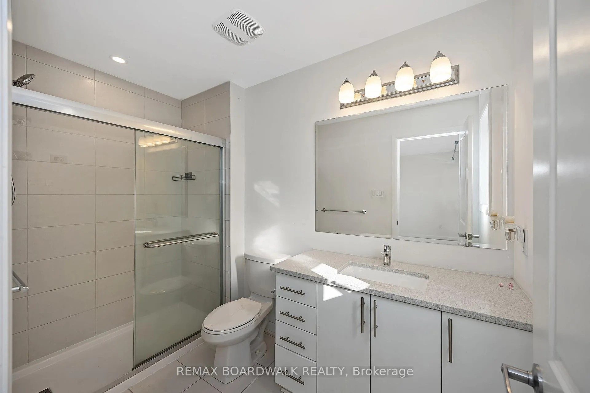 Photo 23 of 2063 Caltra Crescent, Ottawa, Barrhaven - Half Moon Bay — HOMEH