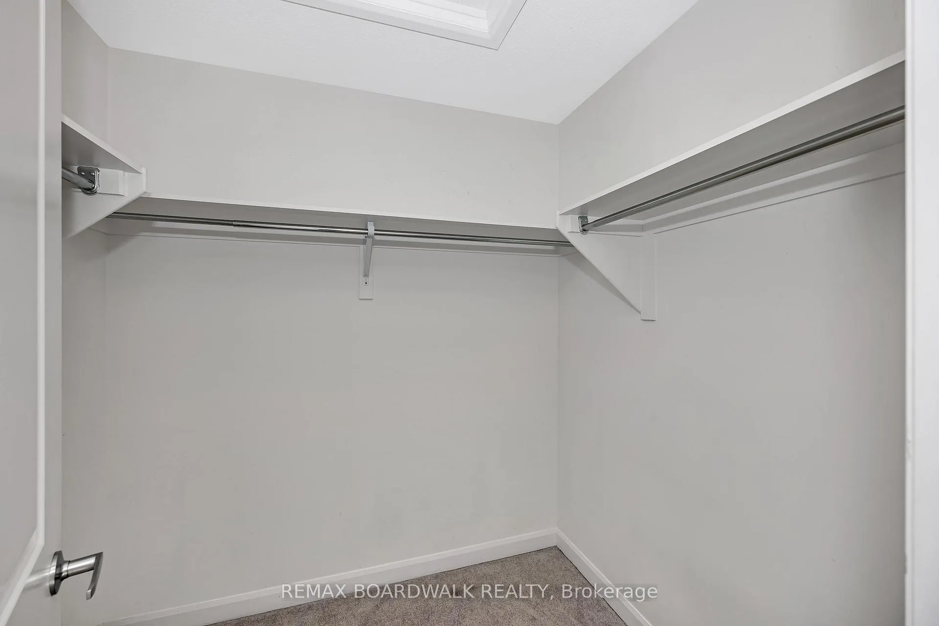 Photo 24 of 2063 Caltra Crescent, Ottawa, Barrhaven - Half Moon Bay — HOMEH