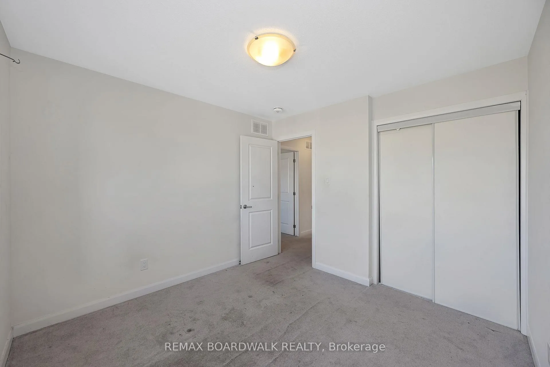 Photo 28 of 2063 Caltra Crescent, Ottawa, Barrhaven - Half Moon Bay — HOMEH