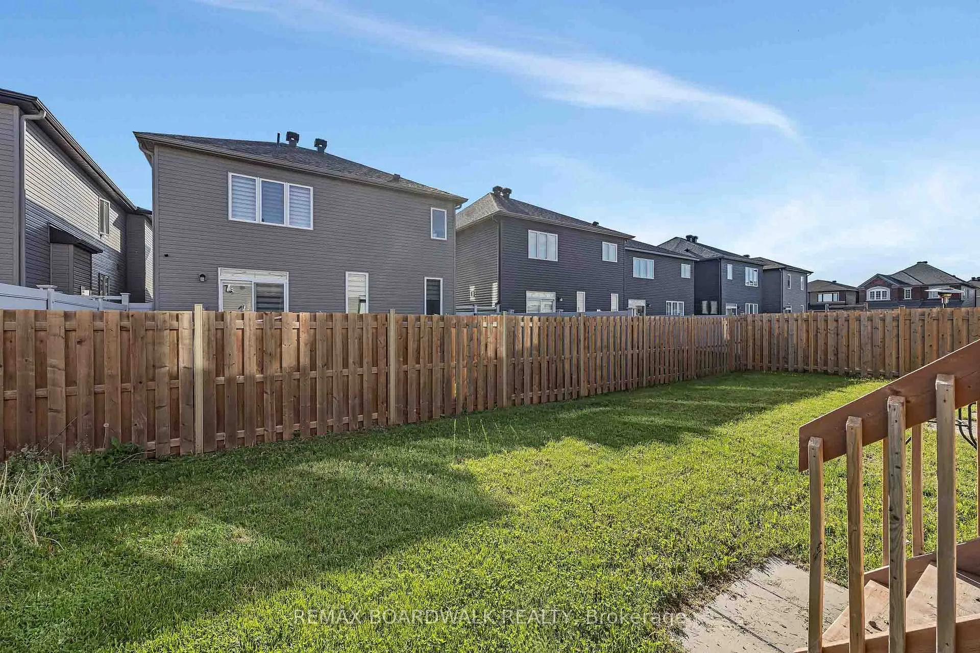 Photo 40 of 2063 Caltra Crescent, Ottawa, Barrhaven - Half Moon Bay — HOMEH