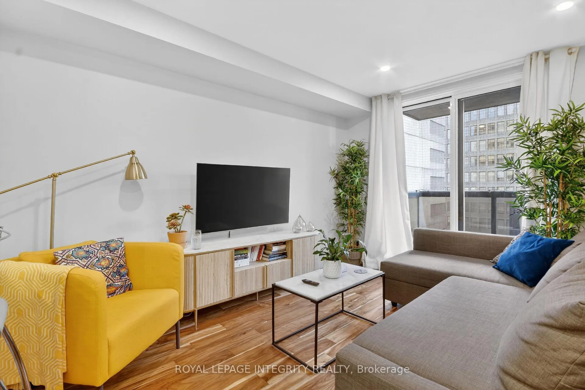 Photo 10 of Unit 1702, 199 Kent Street, Ottawa, Ottawa Centre — HOMEH