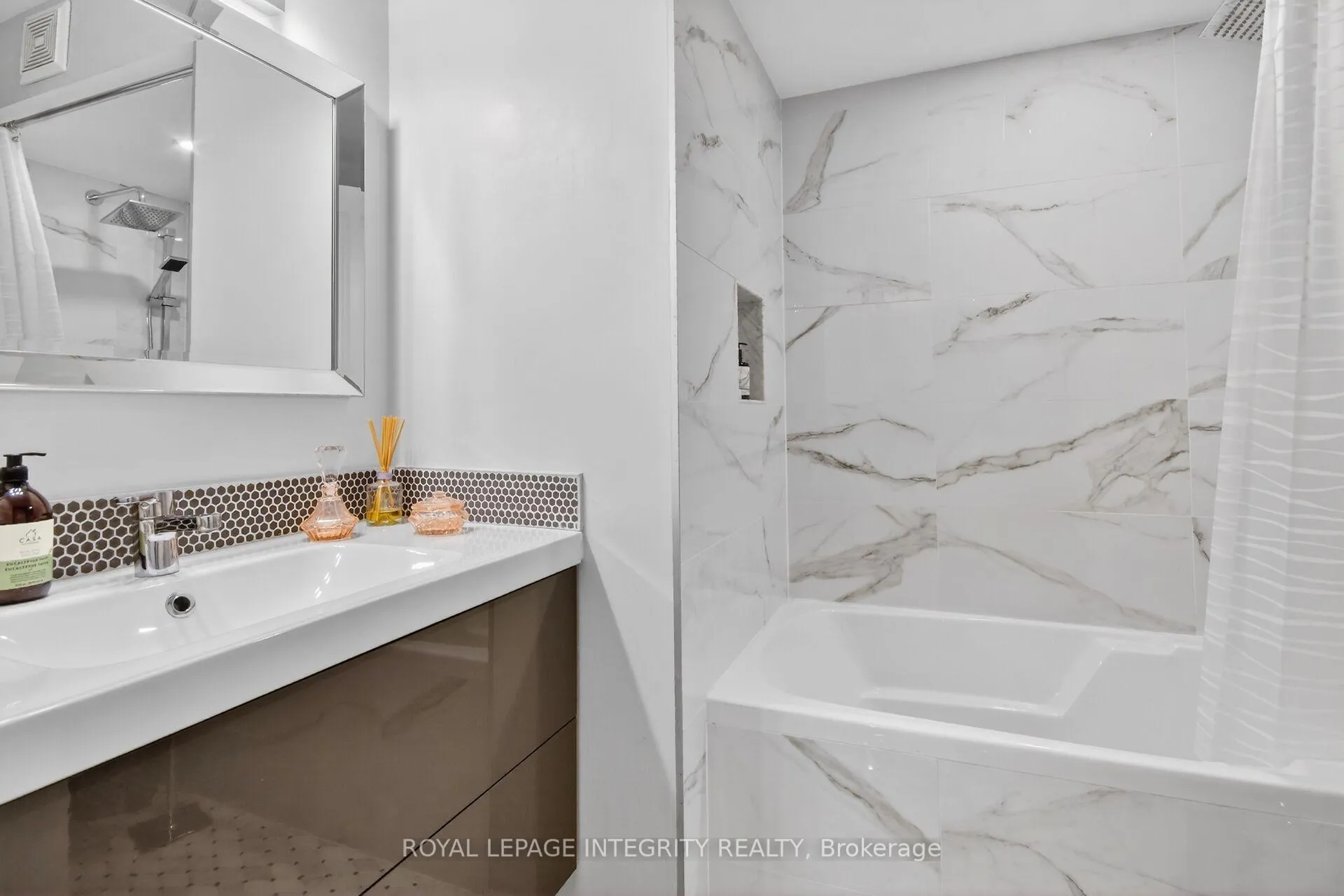 Photo 24 of Unit 1702, 199 Kent Street, Ottawa, Ottawa Centre — HOMEH