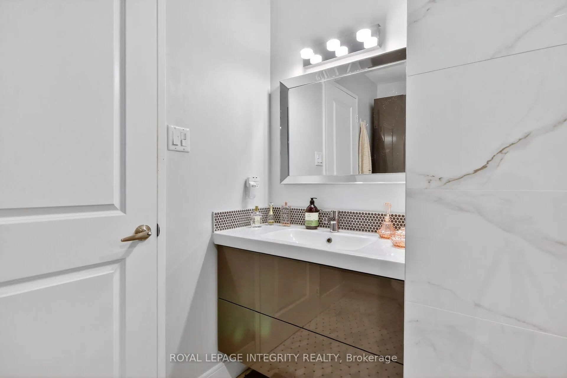 Photo 26 of Unit 1702, 199 Kent Street, Ottawa, Ottawa Centre — HOMEH