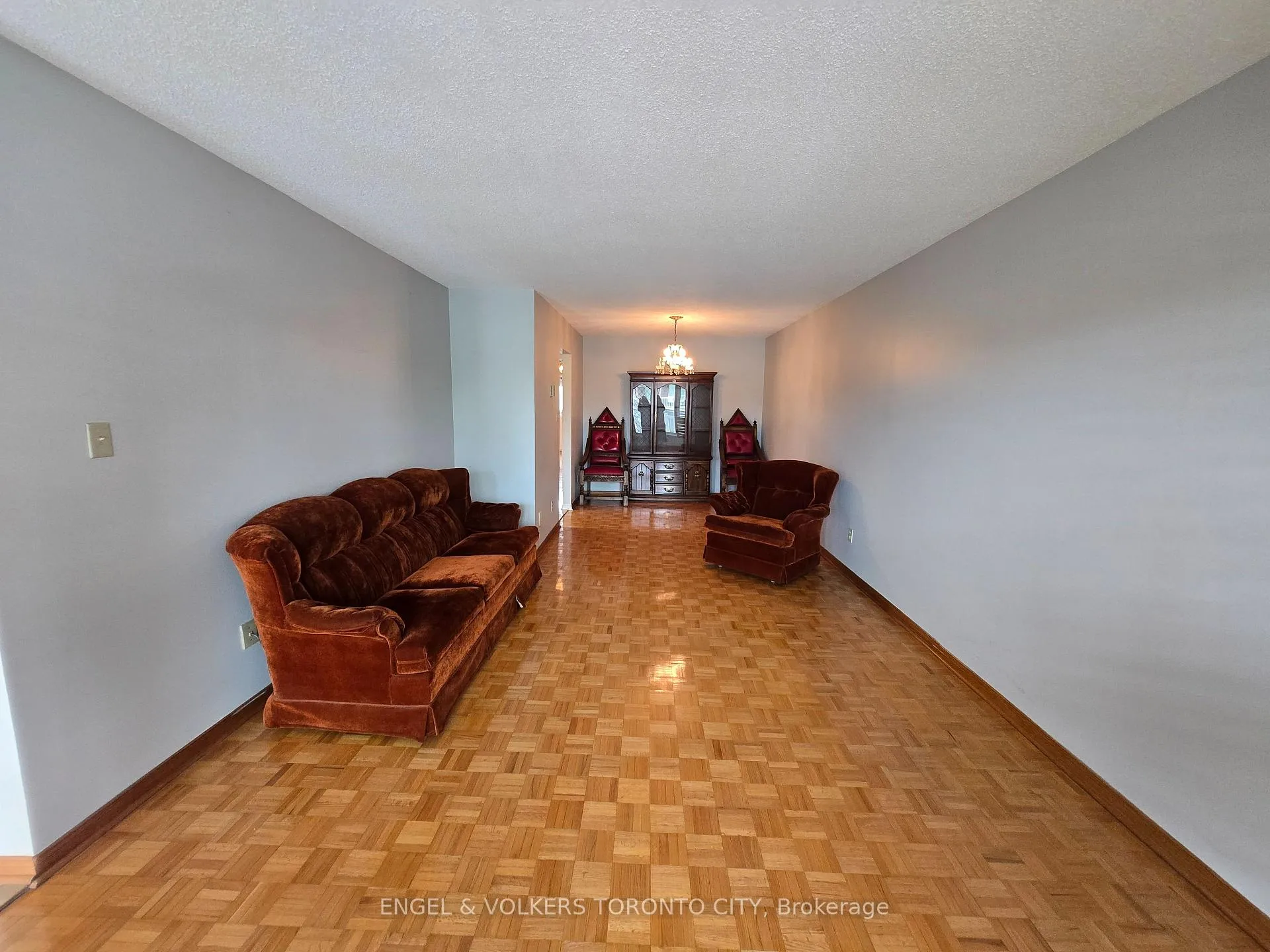 Photo 9 of Unit Main, 59 Sawmill Road, North York, Glenfield-Jane Heights — HOMEH