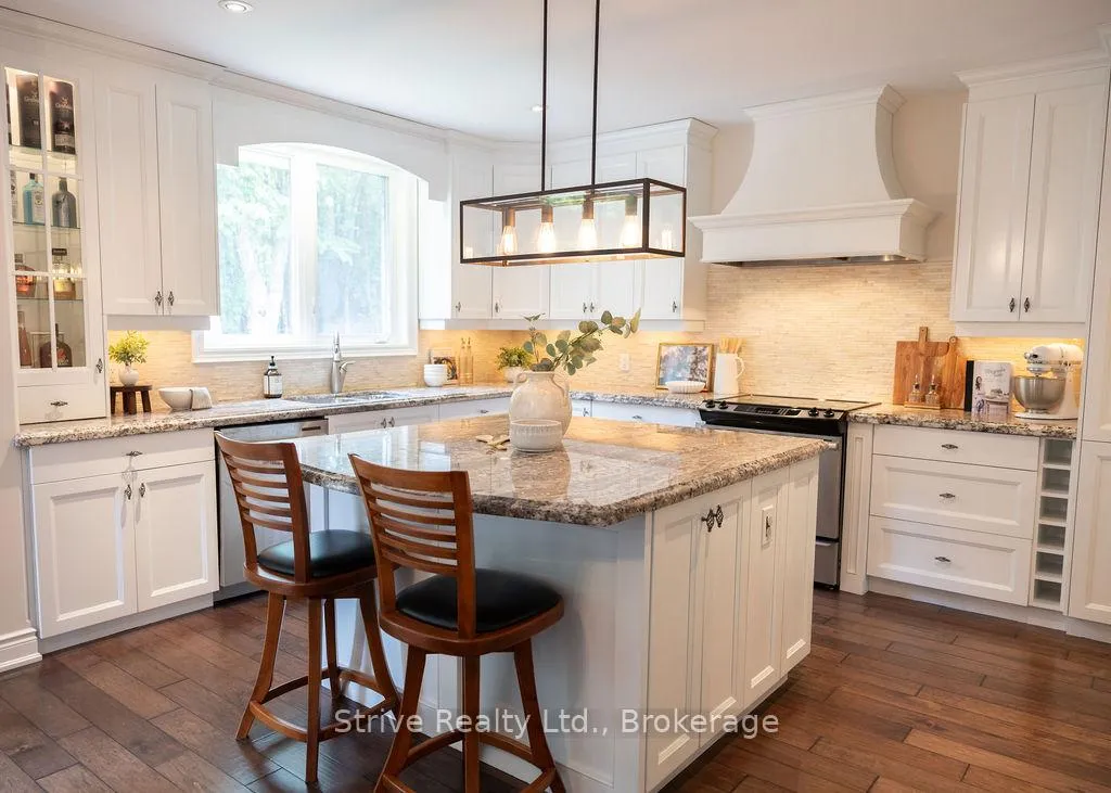 Photo 9 of 77 Mclellan Court, Clarington, Courtice — HOMEH
