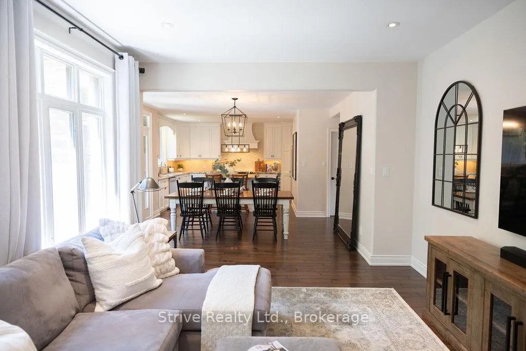 Photo 21 of 77 Mclellan Court, Clarington, Courtice — HOMEH