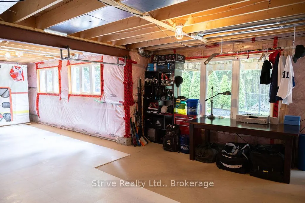 Photo 35 of 77 Mclellan Court, Clarington, Courtice — HOMEH