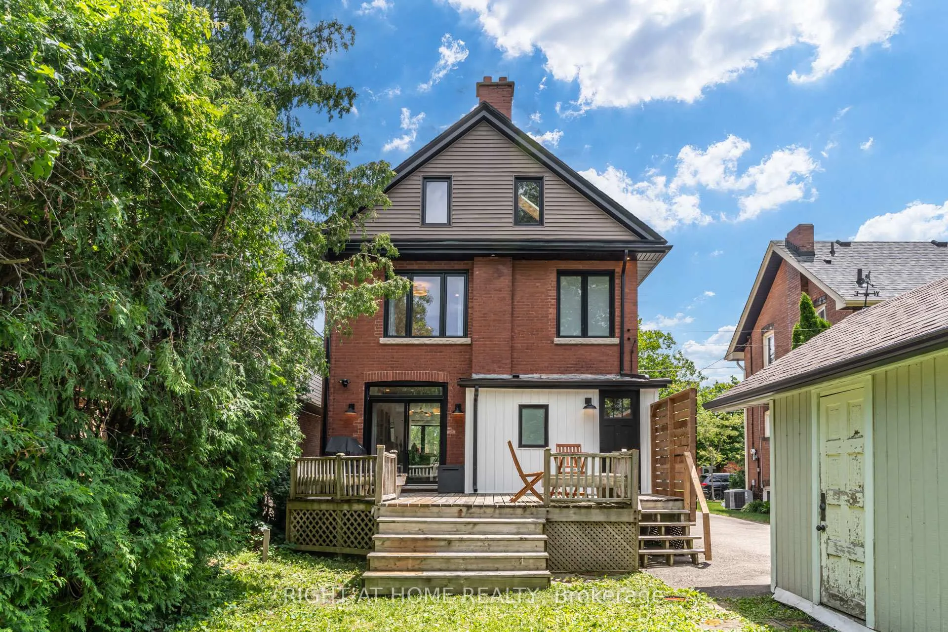 Photo 48 of 26 Craig Street, Brampton, Downtown Brampton — HOMEH