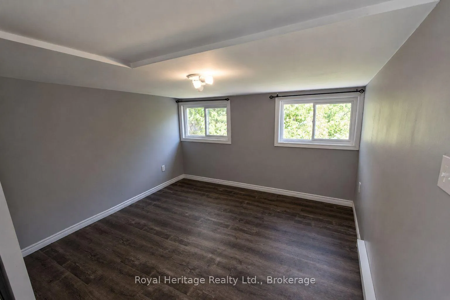 Photo 7 of 128 Summer Street, Oshawa, Central — HOMEH