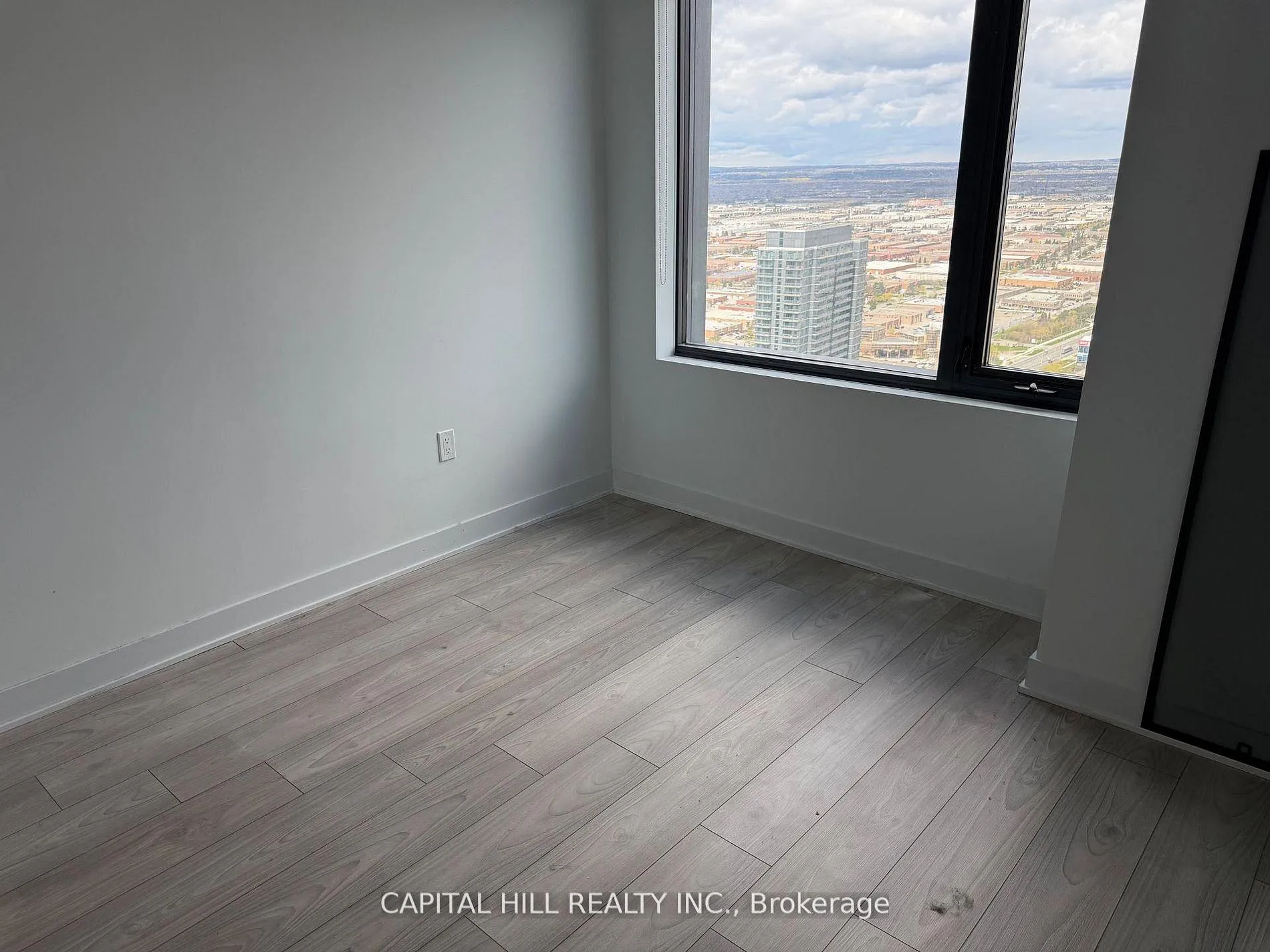 Photo 14 of Unit 4507, 2920 Highway 7 Road, Vaughan, Vaughan Corporate Centre — HOMEH