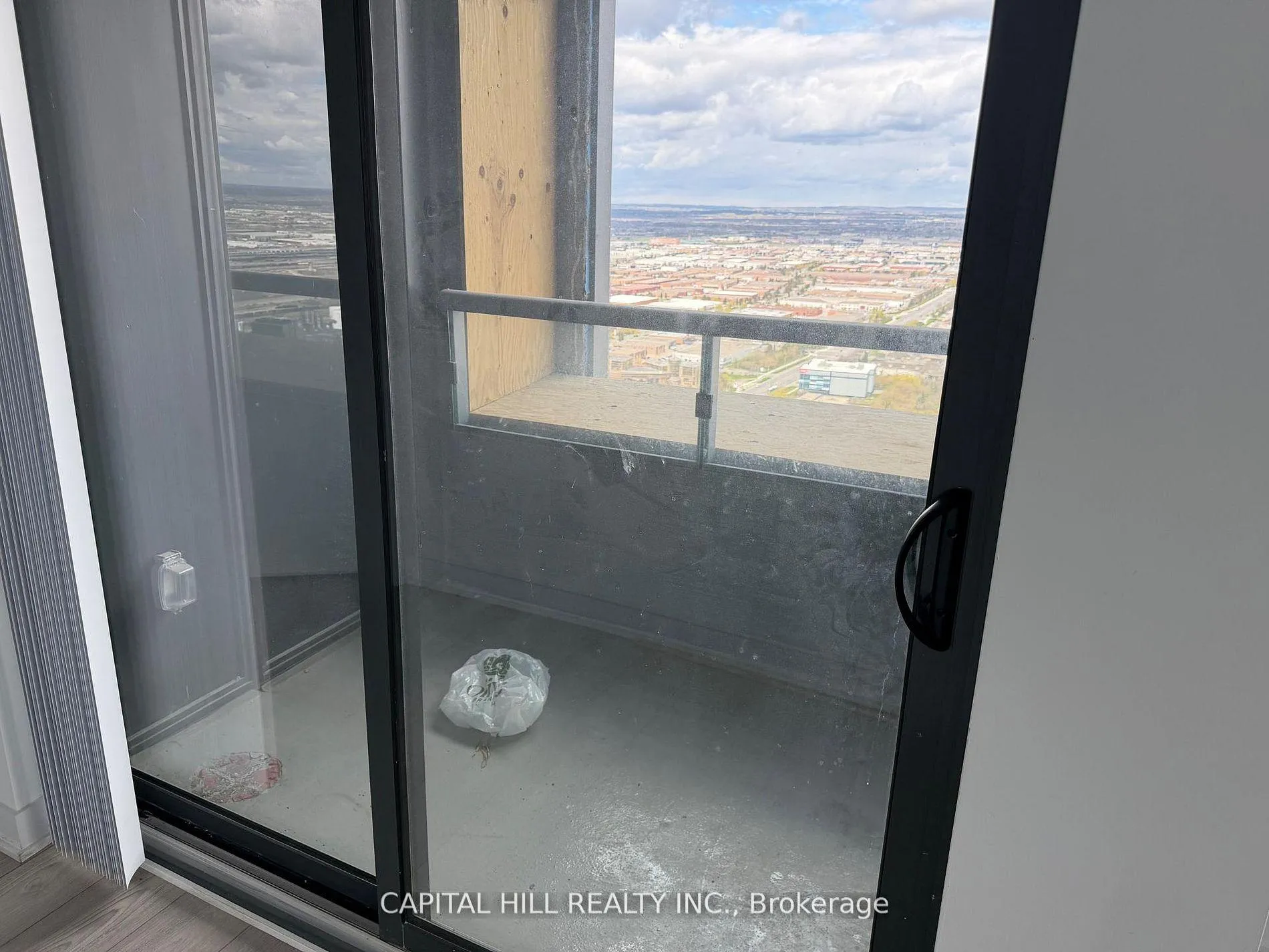 Photo 17 of Unit 4507, 2920 Highway 7 Road, Vaughan, Vaughan Corporate Centre — HOMEH