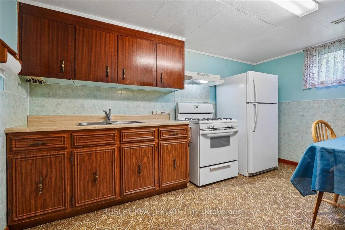 Photo 25 of 809 Hillcrest Road, Pickering, West Shore — HOMEH