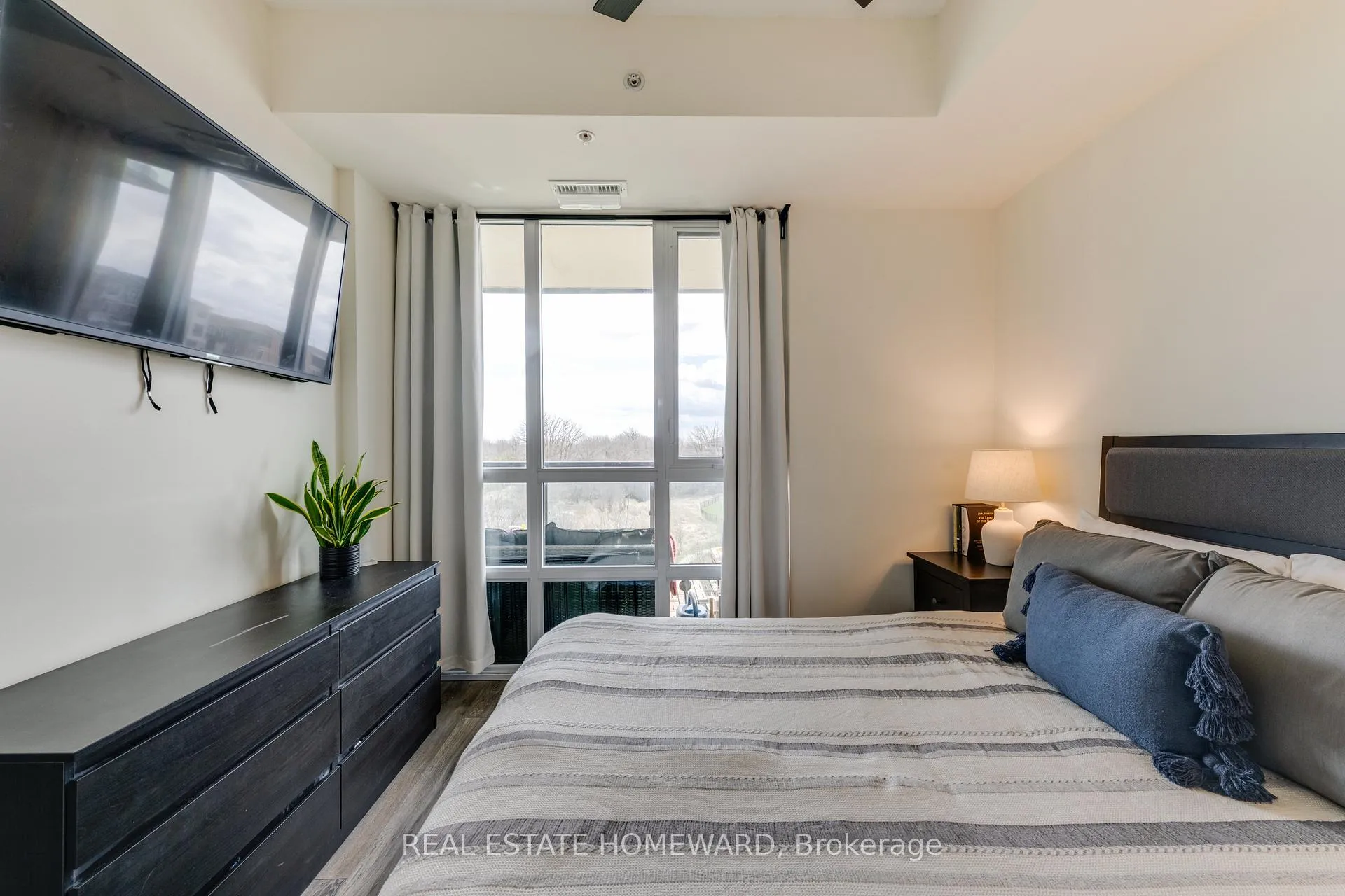 Photo 7 of Unit 211, 65 Yorkland Boulevard, Brampton, Goreway Drive Corridor — HOMEH