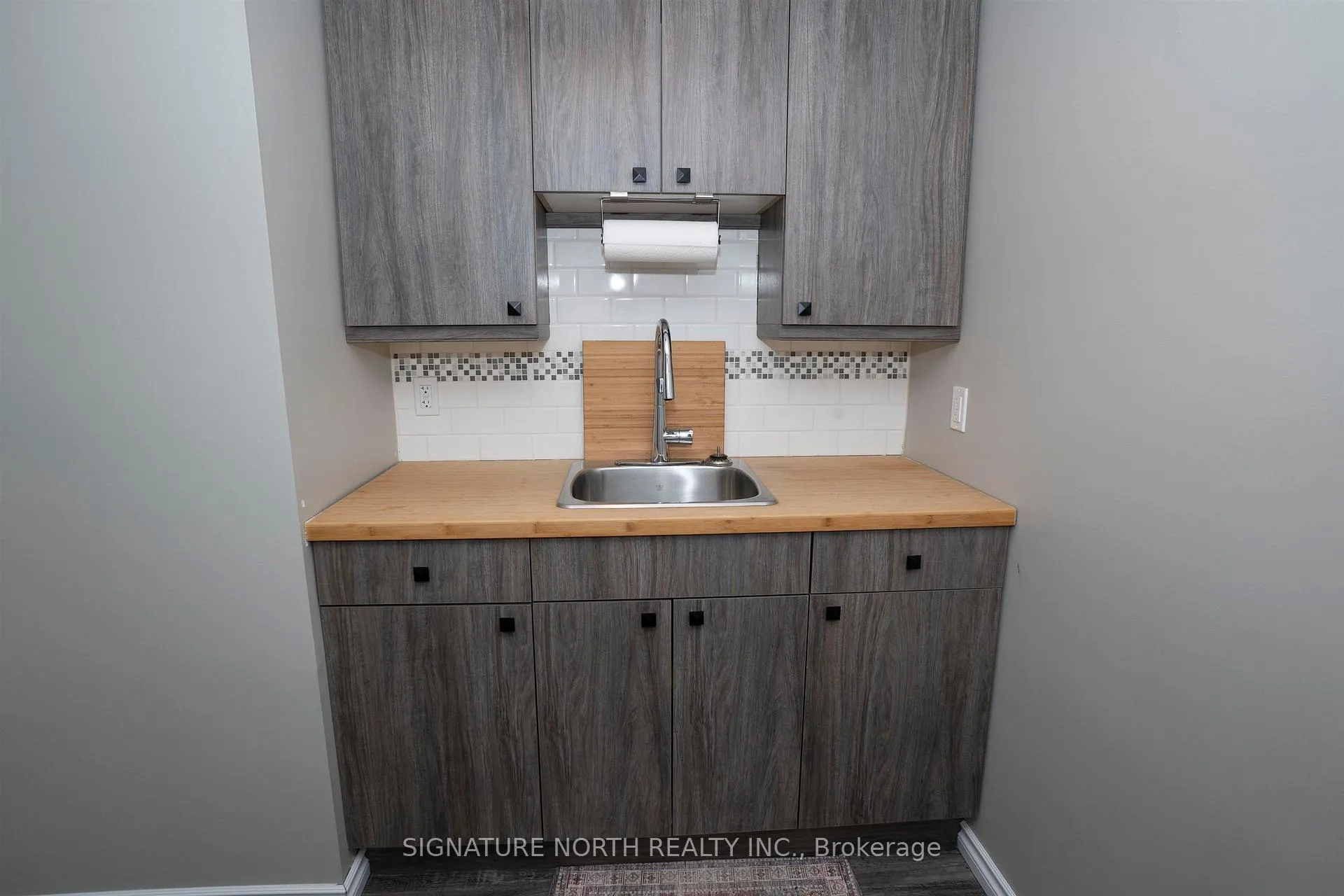 Photo 25 of 728 Linwood Crescent, Thunder Bay, Green Acres — HOMEH