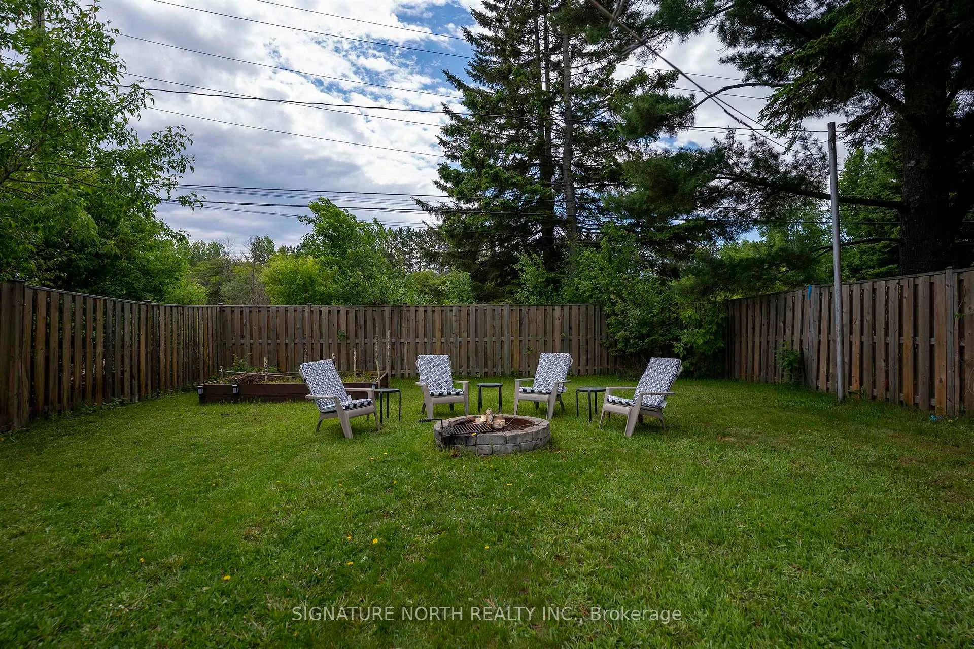 Photo 37 of 728 Linwood Crescent, Thunder Bay, Green Acres — HOMEH