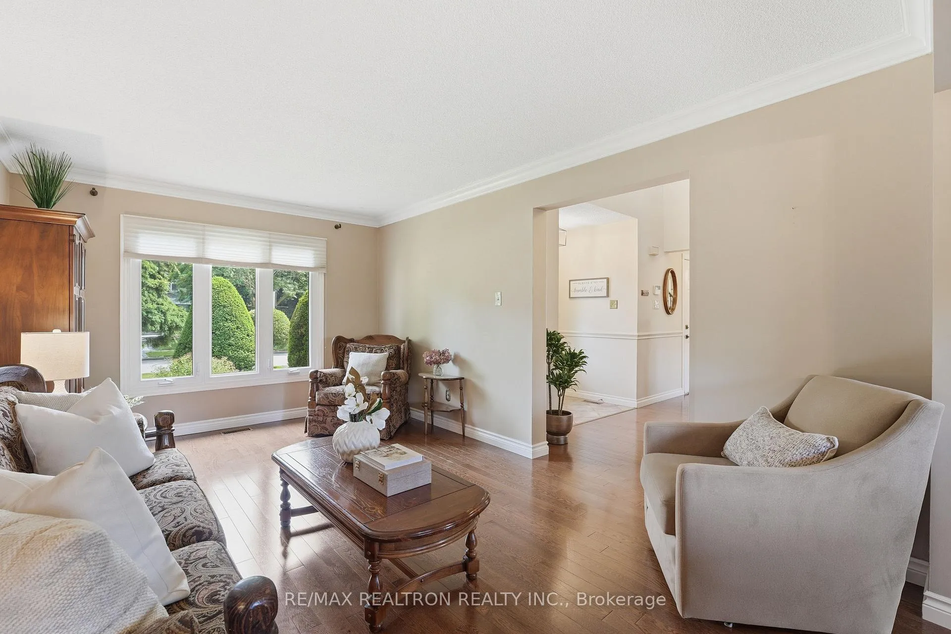 Photo 6 of 85 Stiver Drive, Newmarket, Bristol-London — HOMEH
