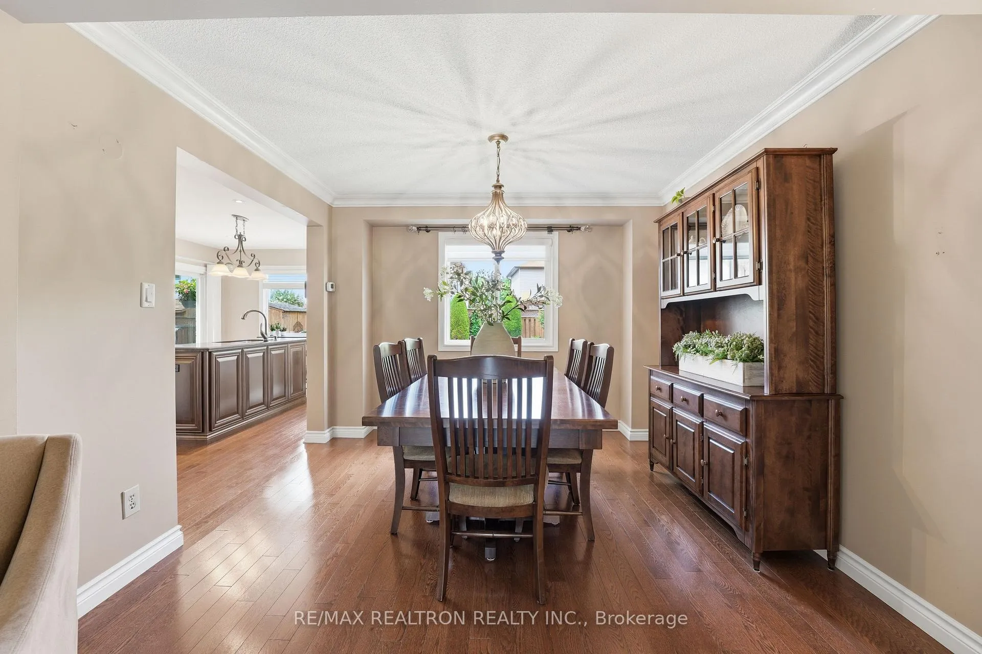 Photo 9 of 85 Stiver Drive, Newmarket, Bristol-London — HOMEH