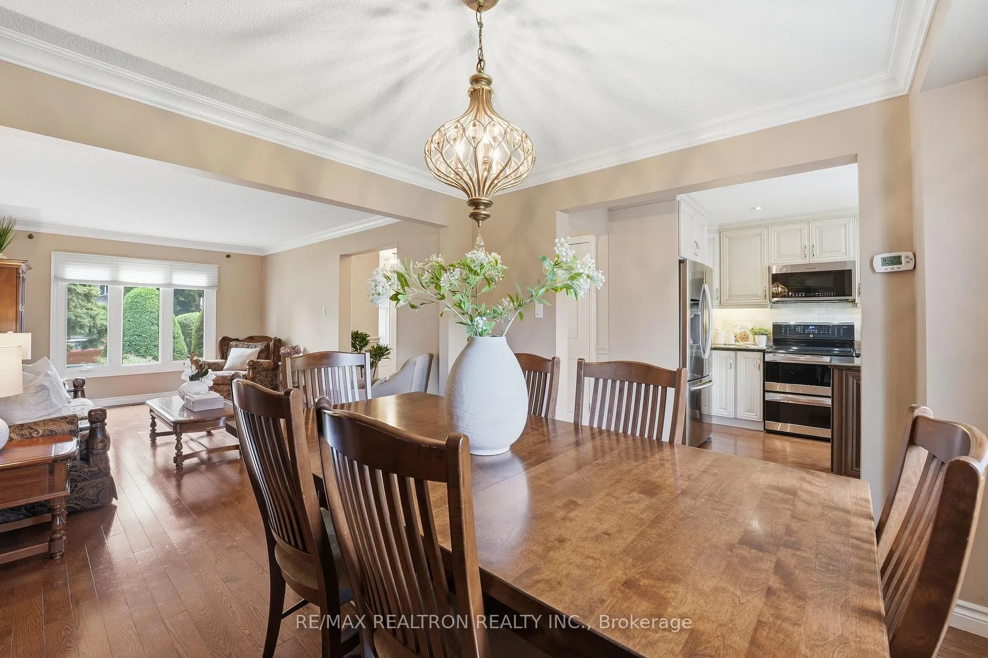 Photo 11 of 85 Stiver Drive, Newmarket, Bristol-London — HOMEH