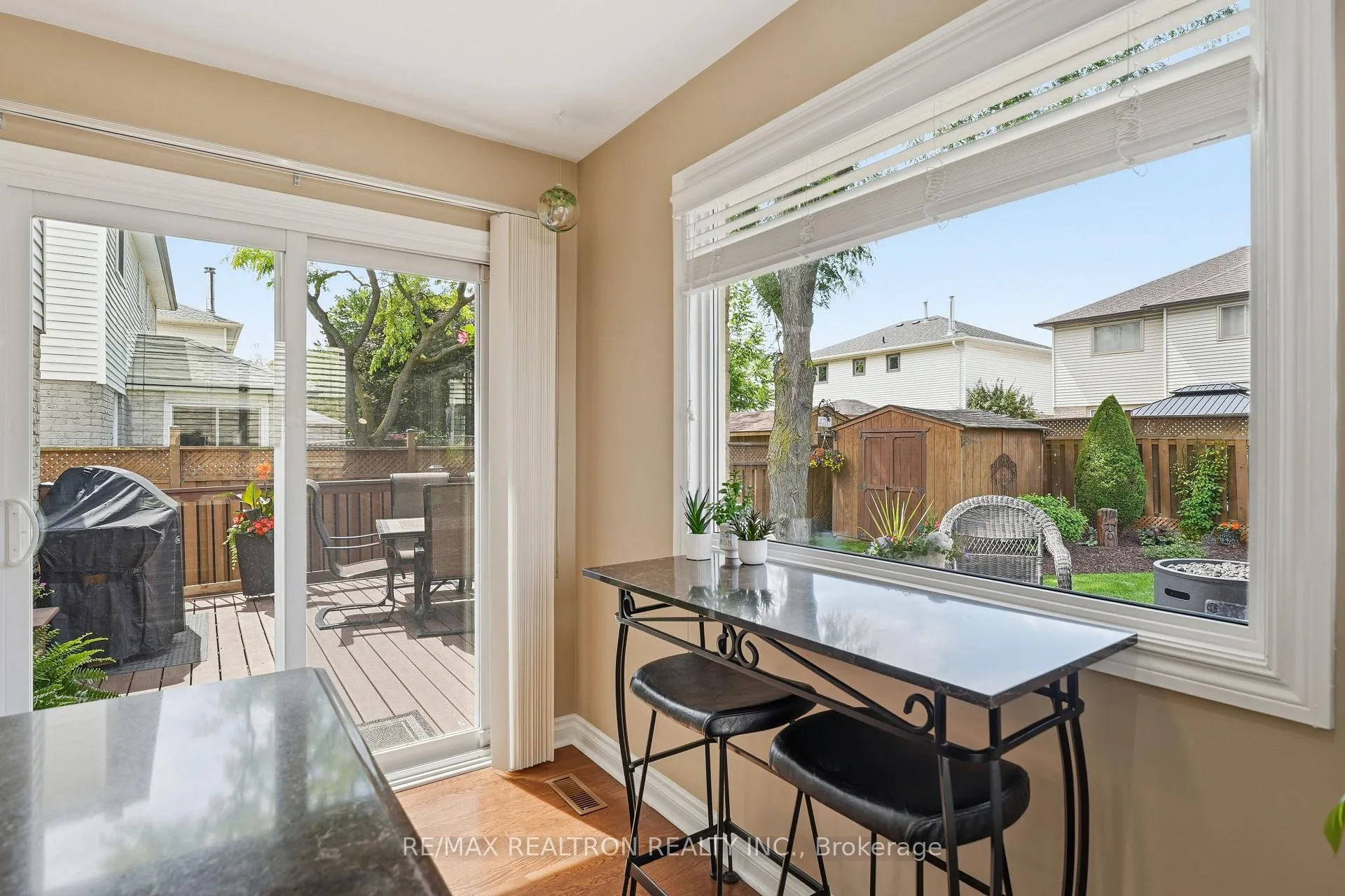 Photo 16 of 85 Stiver Drive, Newmarket, Bristol-London — HOMEH