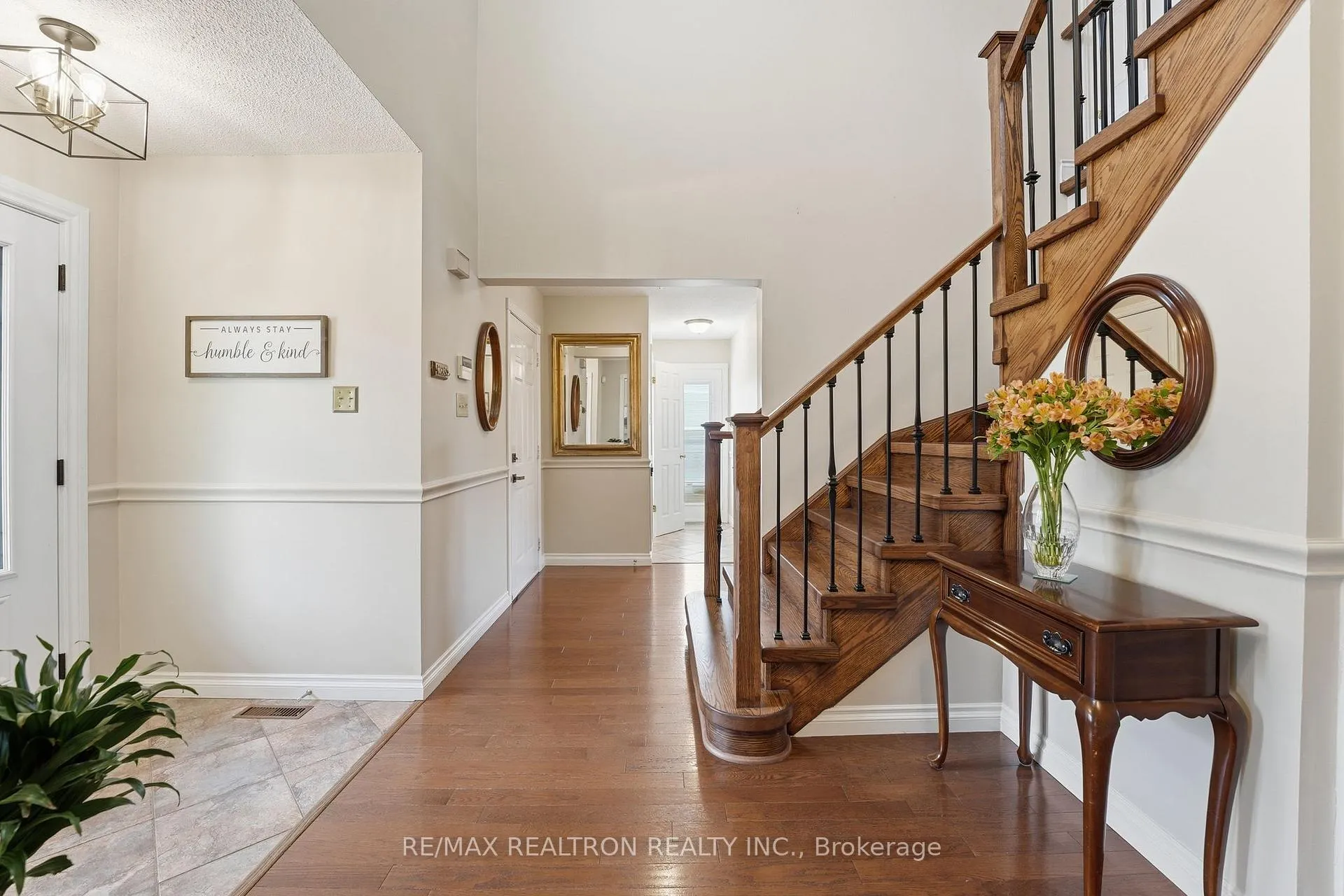 Photo 17 of 85 Stiver Drive, Newmarket, Bristol-London — HOMEH