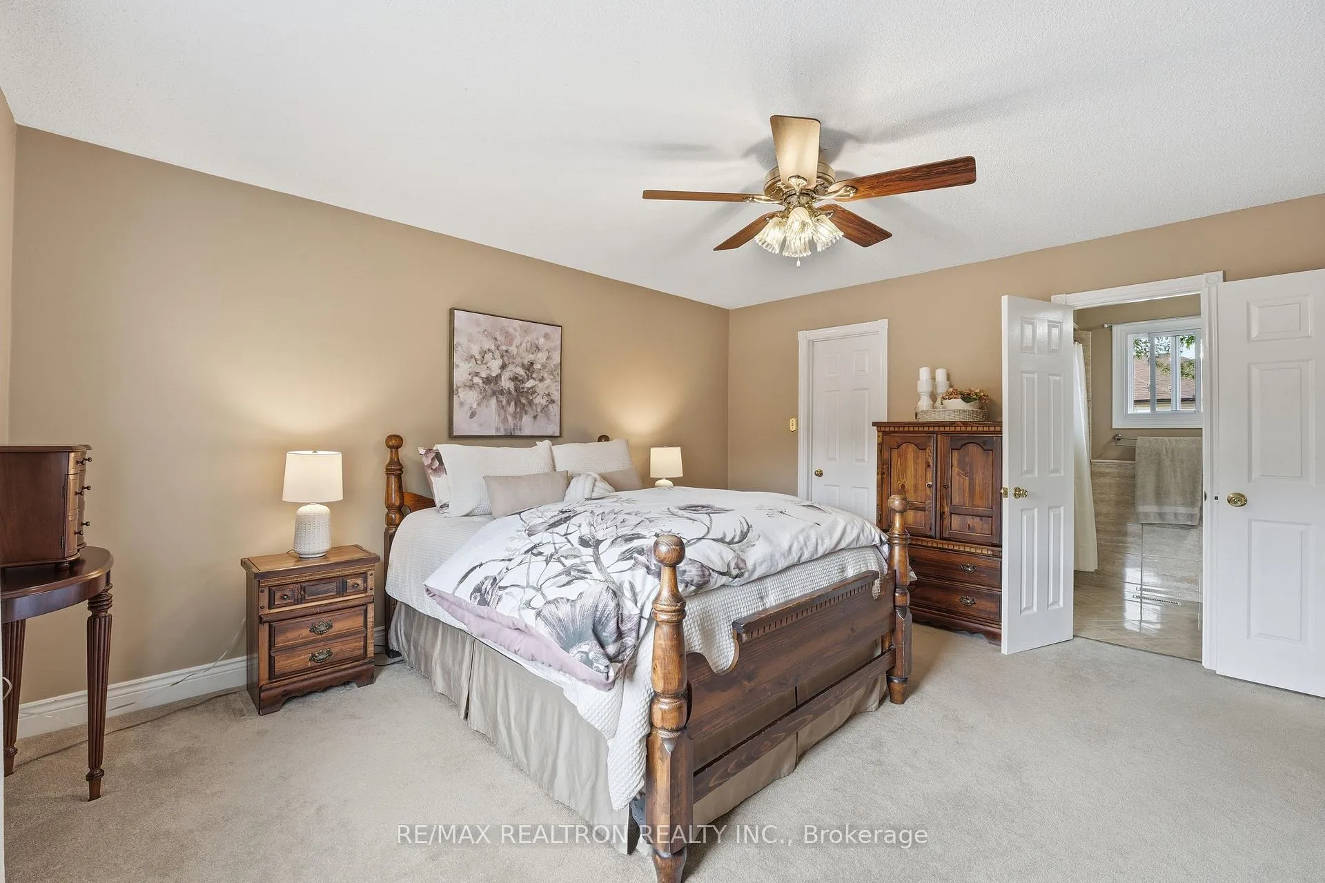 Photo 25 of 85 Stiver Drive, Newmarket, Bristol-London — HOMEH