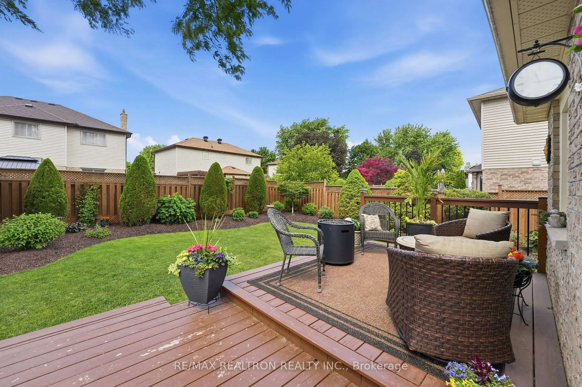 Photo 45 of 85 Stiver Drive, Newmarket, Bristol-London — HOMEH