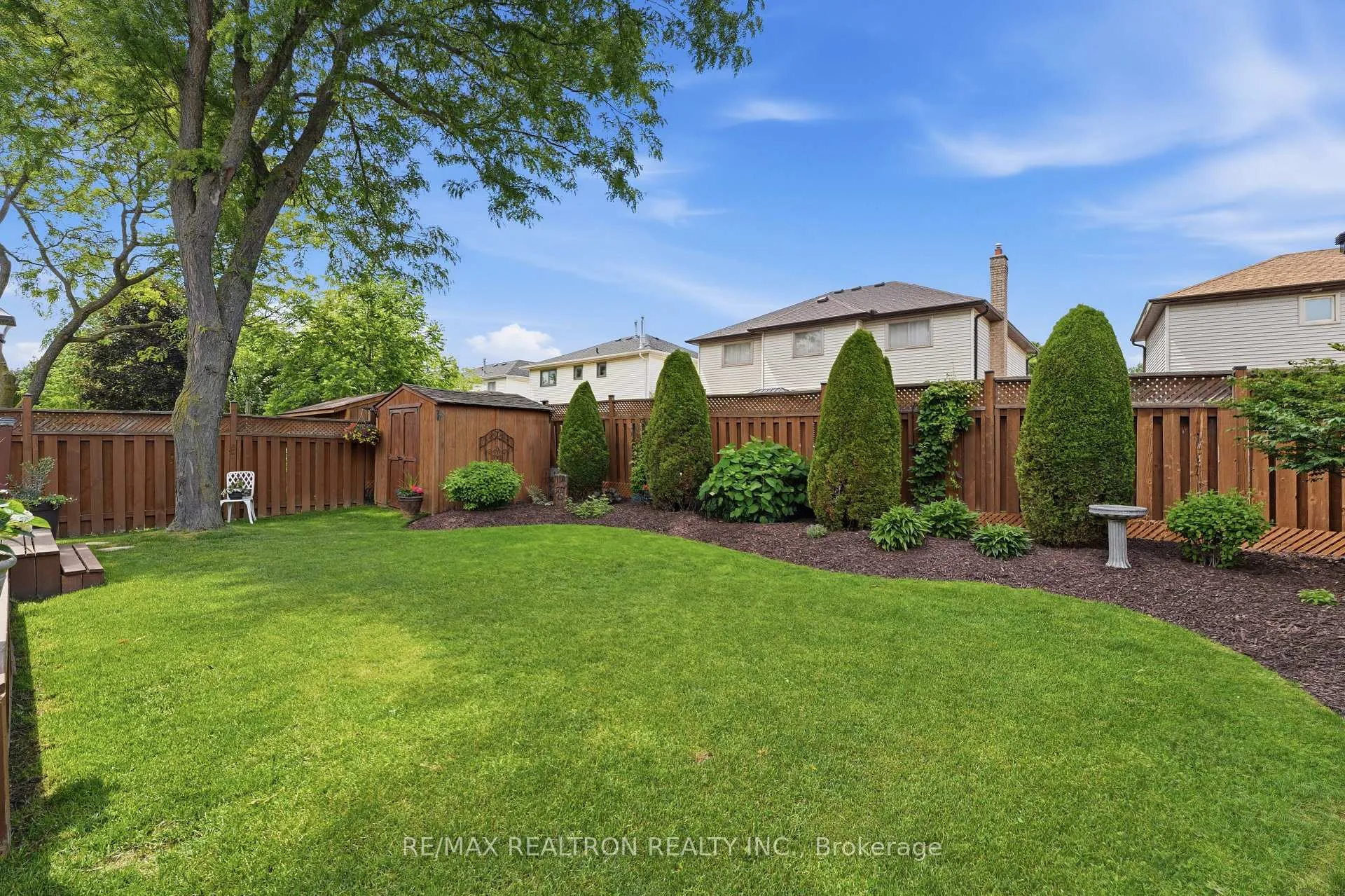 Photo 47 of 85 Stiver Drive, Newmarket, Bristol-London — HOMEH