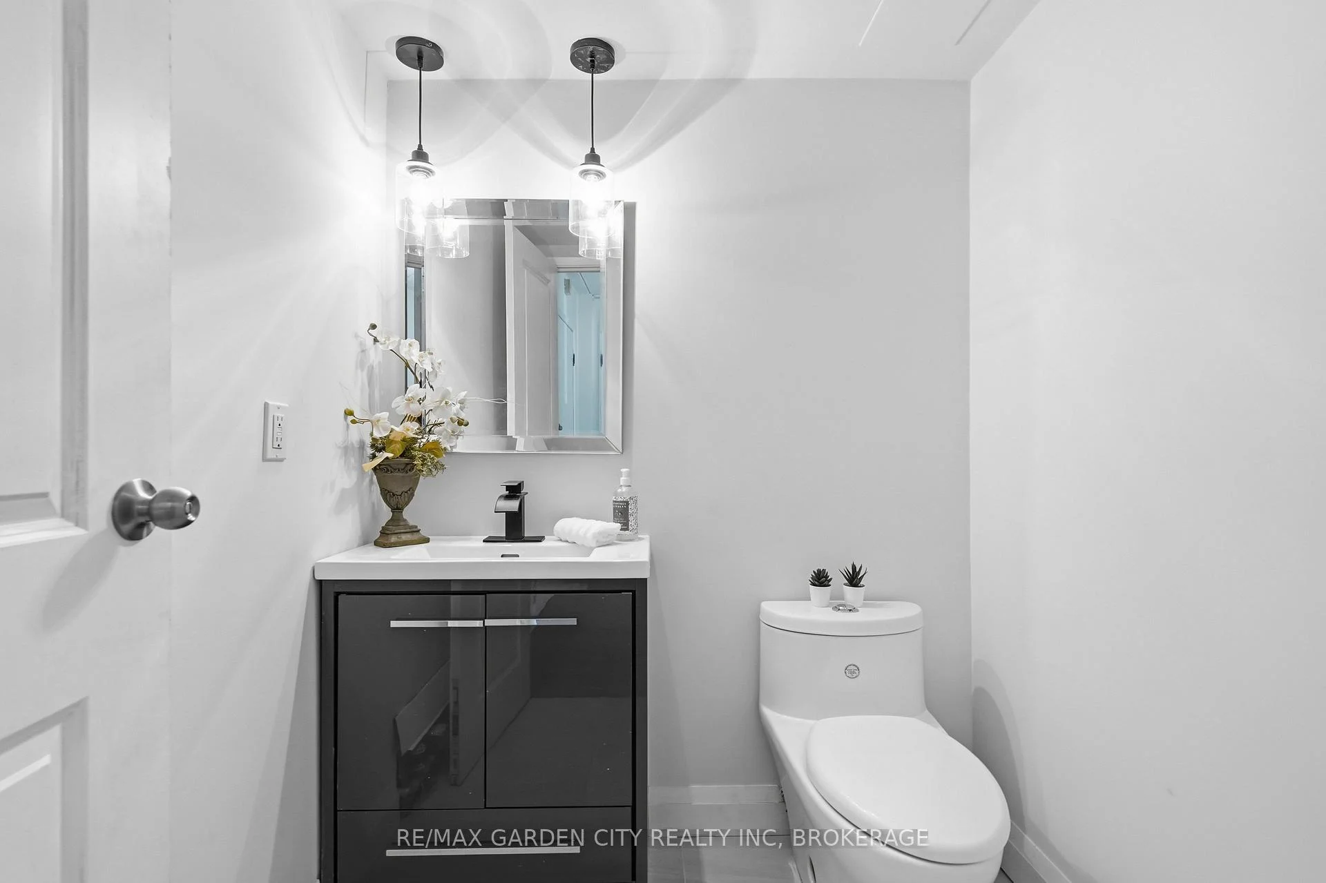 Photo 16 of Unit 311, 41 Rykert Street, St. Catharines, Western Hill — HOMEH