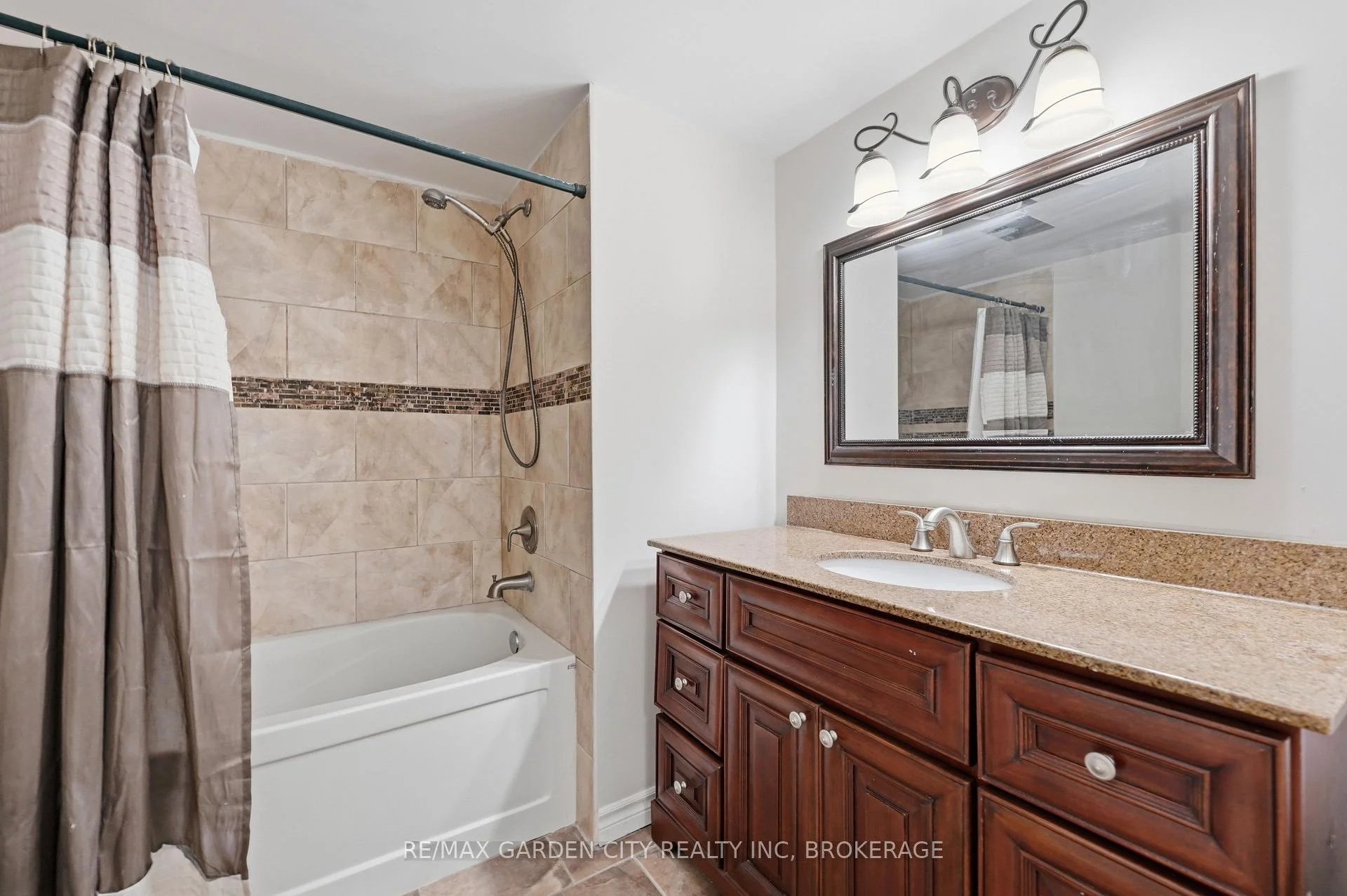 Photo 27 of Unit 311, 41 Rykert Street, St. Catharines, Western Hill — HOMEH