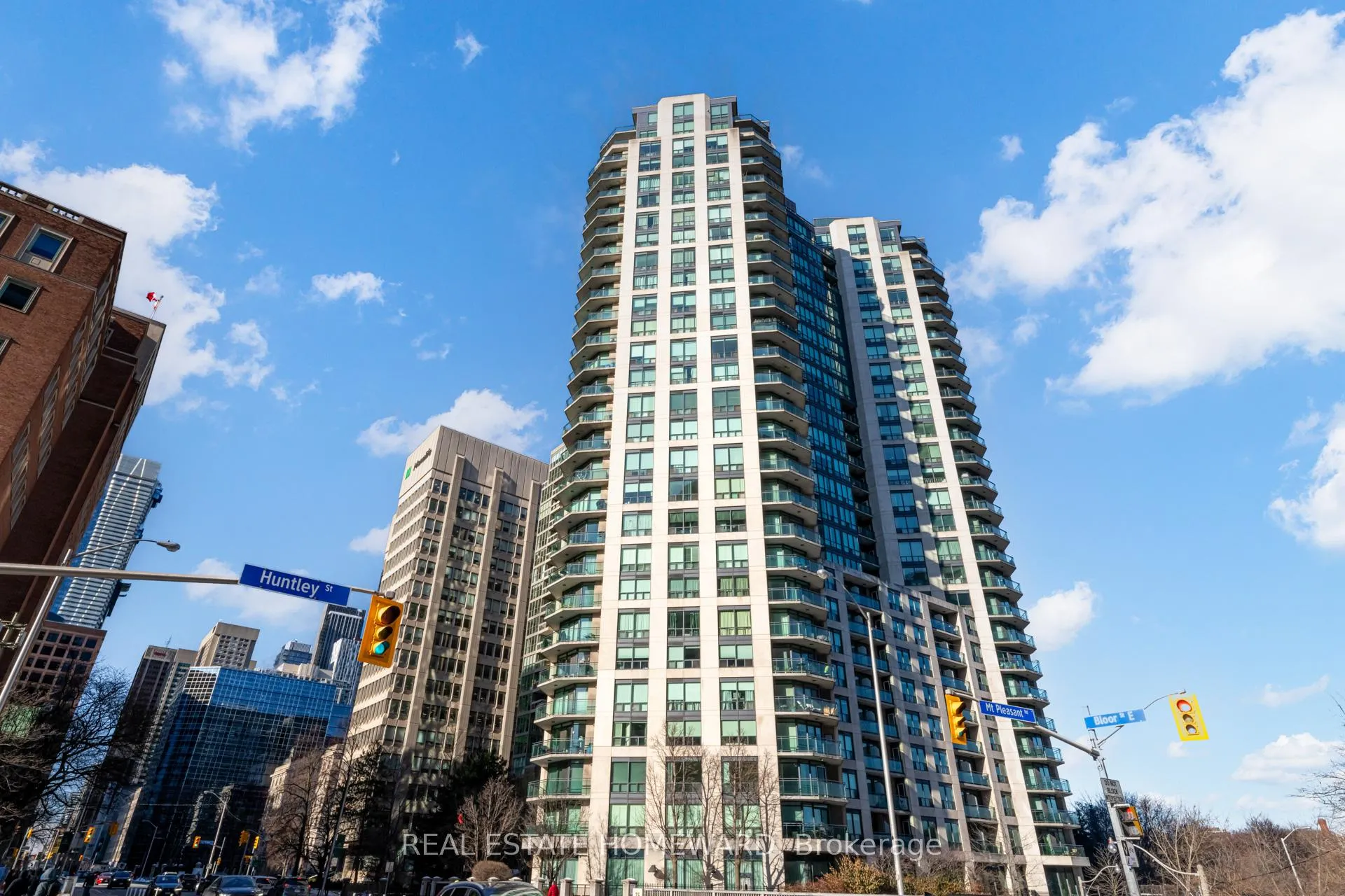 Photo 1 of Unit 611, 300 Bloor Street E, Toronto, Rosedale-Moore Park — HOMEH