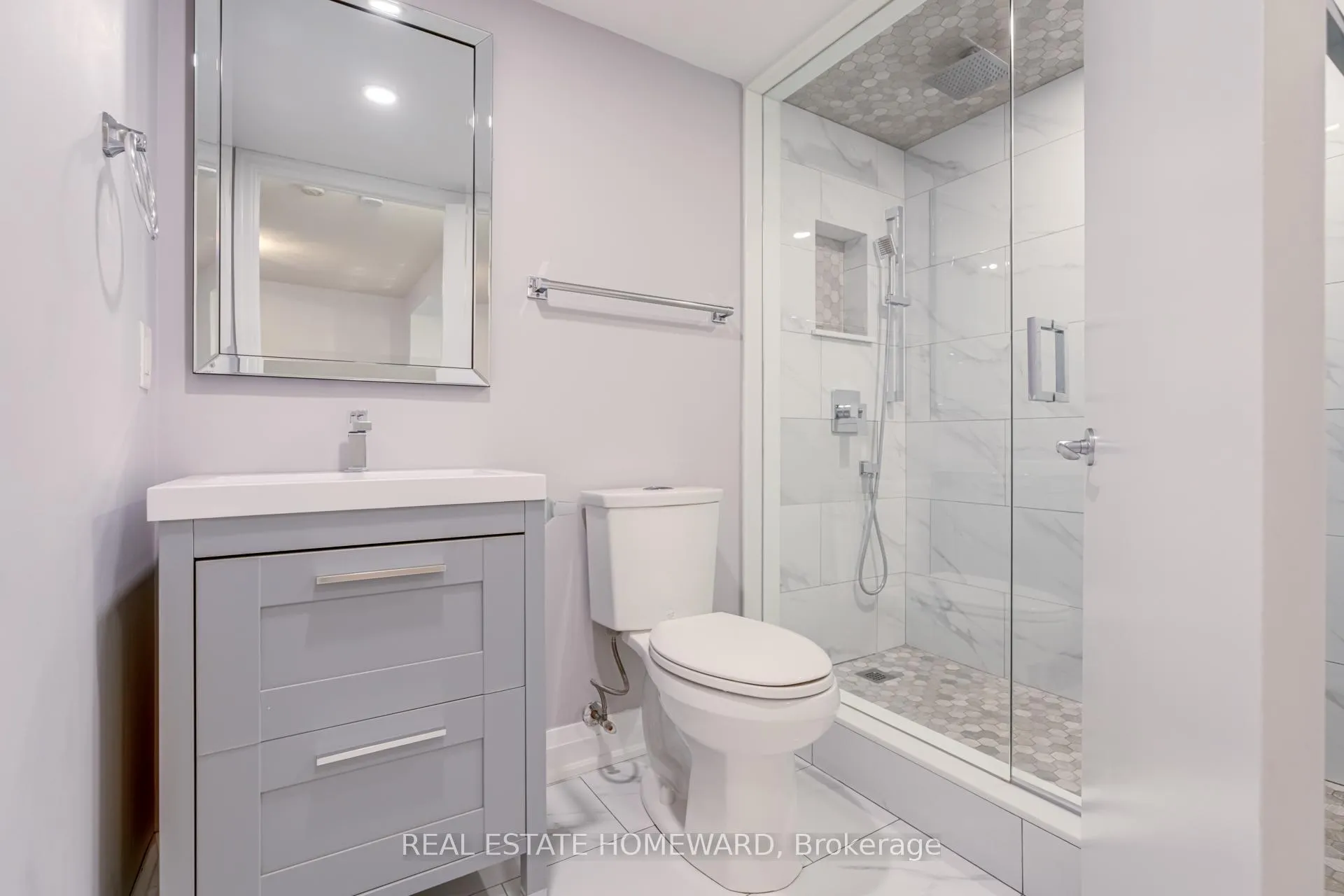 Photo 25 of Unit 611, 300 Bloor Street E, Toronto, Rosedale-Moore Park — HOMEH