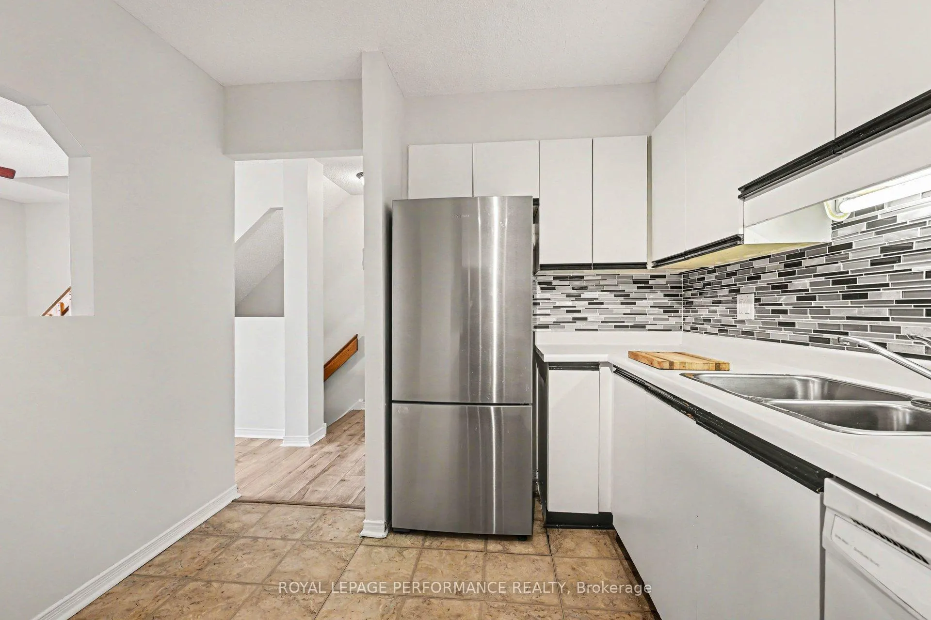 Photo 10 of Unit 217, 8 Terrace Drive, Ottawa, Westcliffe Estates — HOMEH