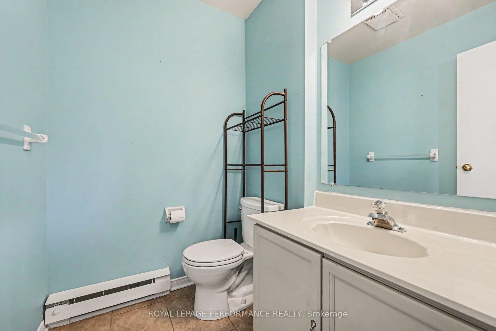 Photo 11 of Unit 217, 8 Terrace Drive, Ottawa, Westcliffe Estates — HOMEH