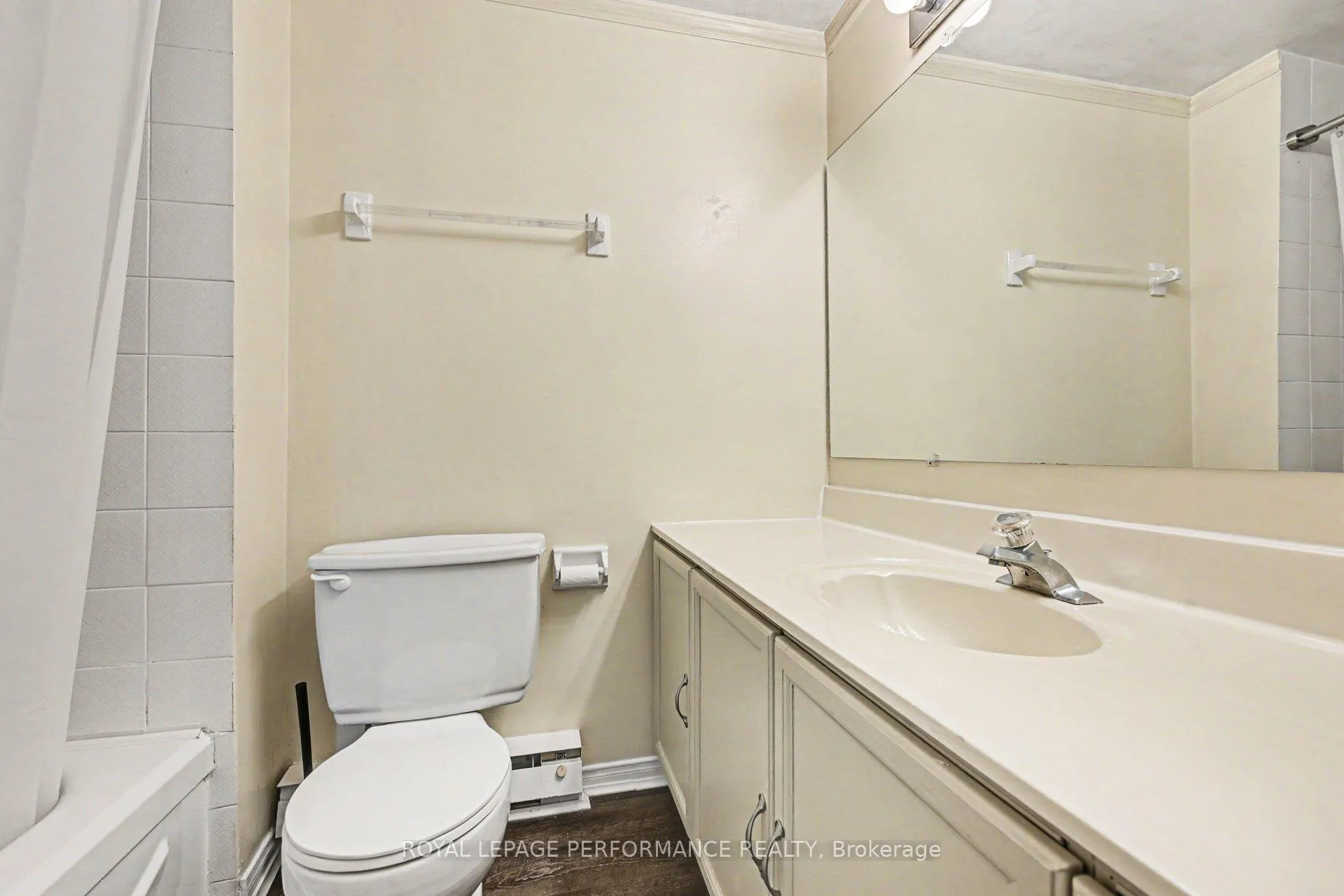 Photo 15 of Unit 217, 8 Terrace Drive, Ottawa, Westcliffe Estates — HOMEH