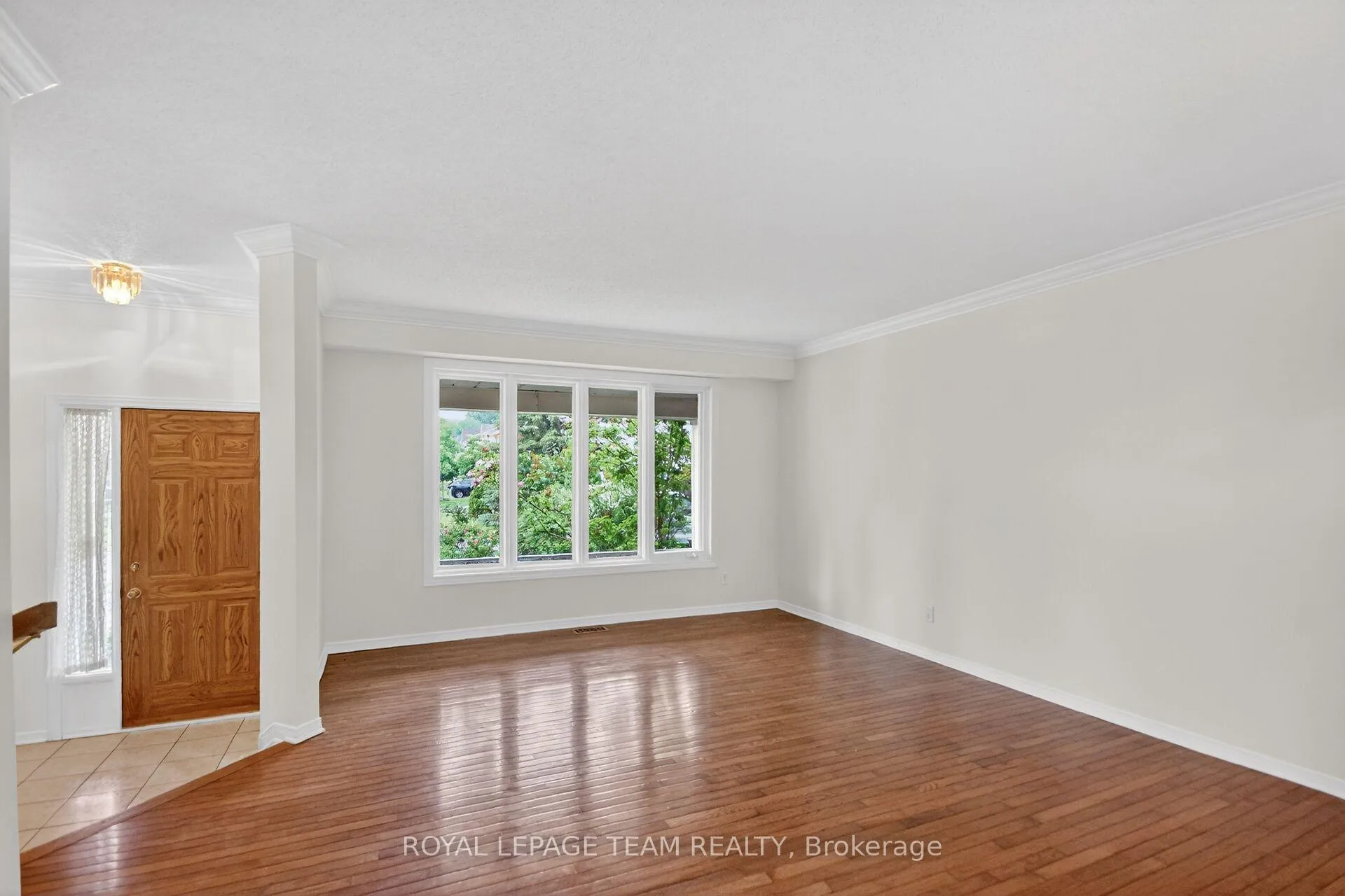 Photo 11 of Unit Windhurst Drive, 19 Windhurst Drive, Ottawa, Barrhaven East — HOMEH