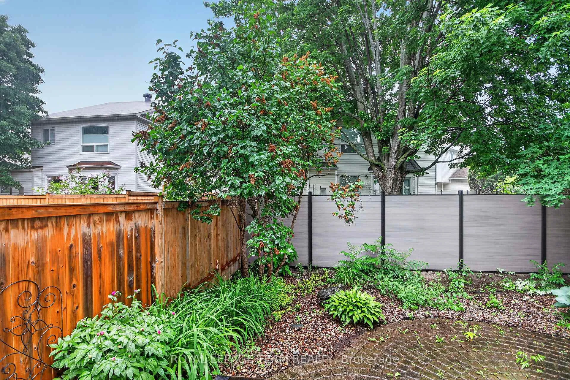 Photo 34 of Unit Windhurst Drive, 19 Windhurst Drive, Ottawa, Barrhaven East — HOMEH