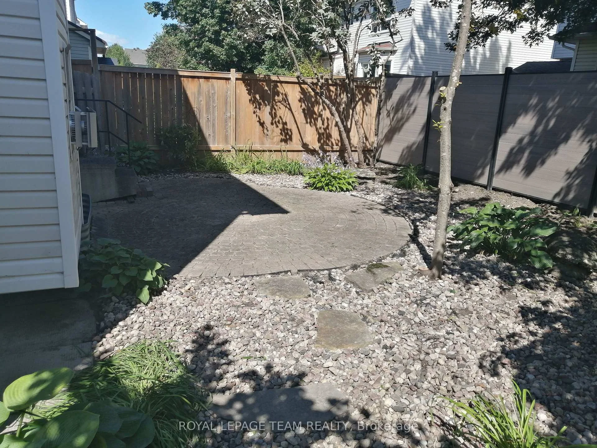 Photo 36 of Unit Windhurst Drive, 19 Windhurst Drive, Ottawa, Barrhaven East — HOMEH