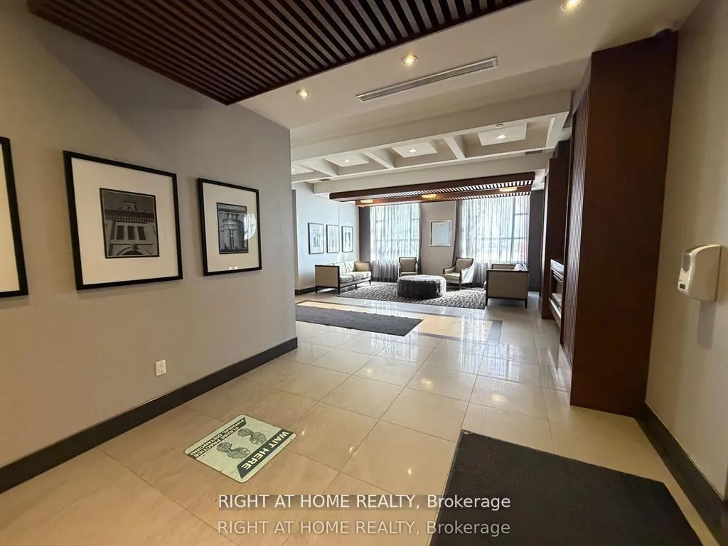 Photo 9 of Unit PH10, 150 Main Street W, Hamilton, Central — HOMEH