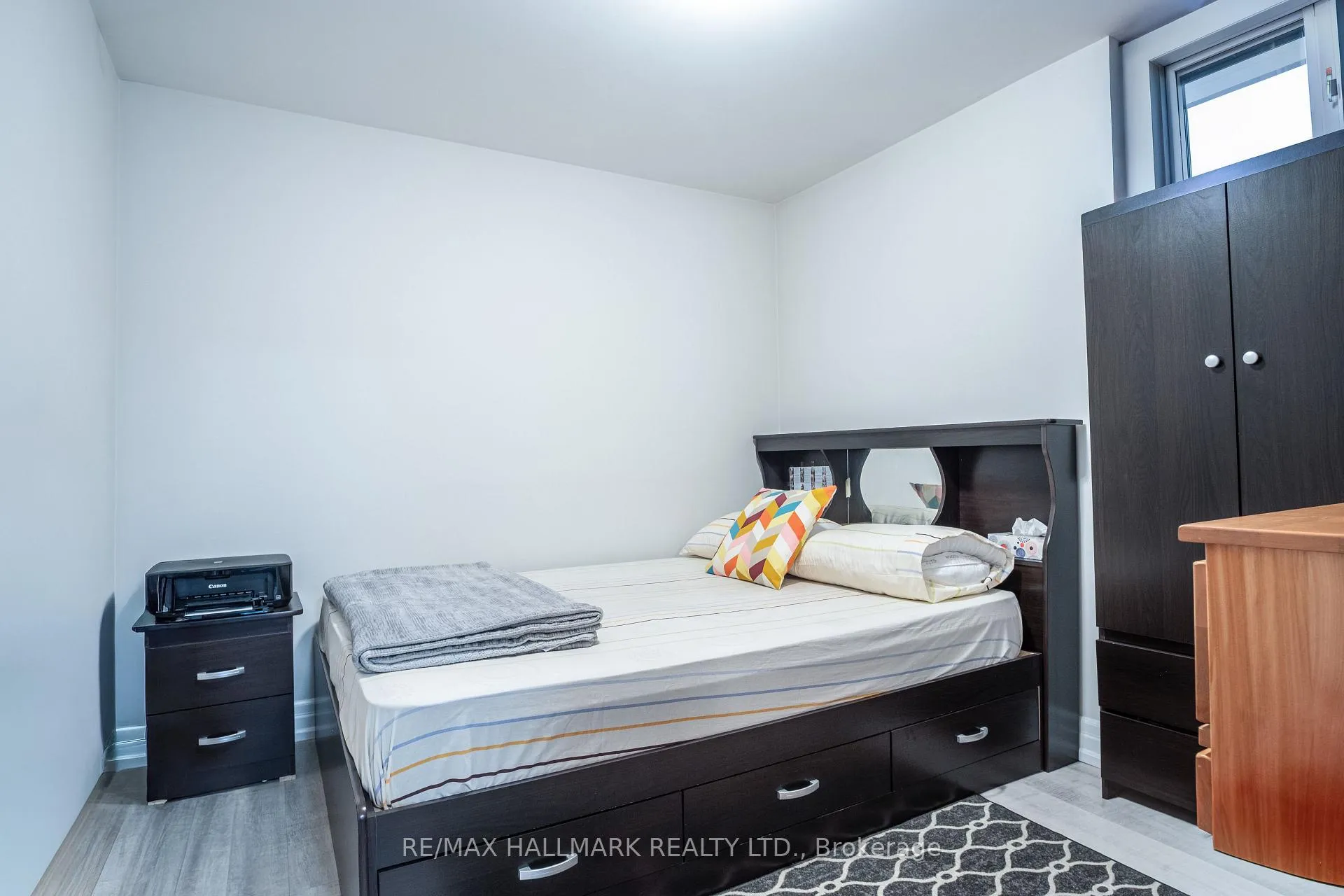 Photo 5 of Unit 2, 35 Roberta Drive, Toronto, Englemount-Lawrence — HOMEH