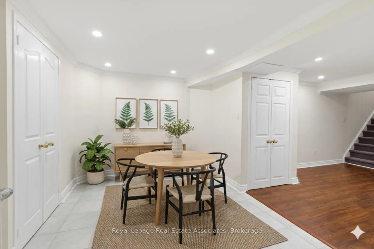 Photo 42 of 17 Walden Street, Markham, Middlefield — HOMEH