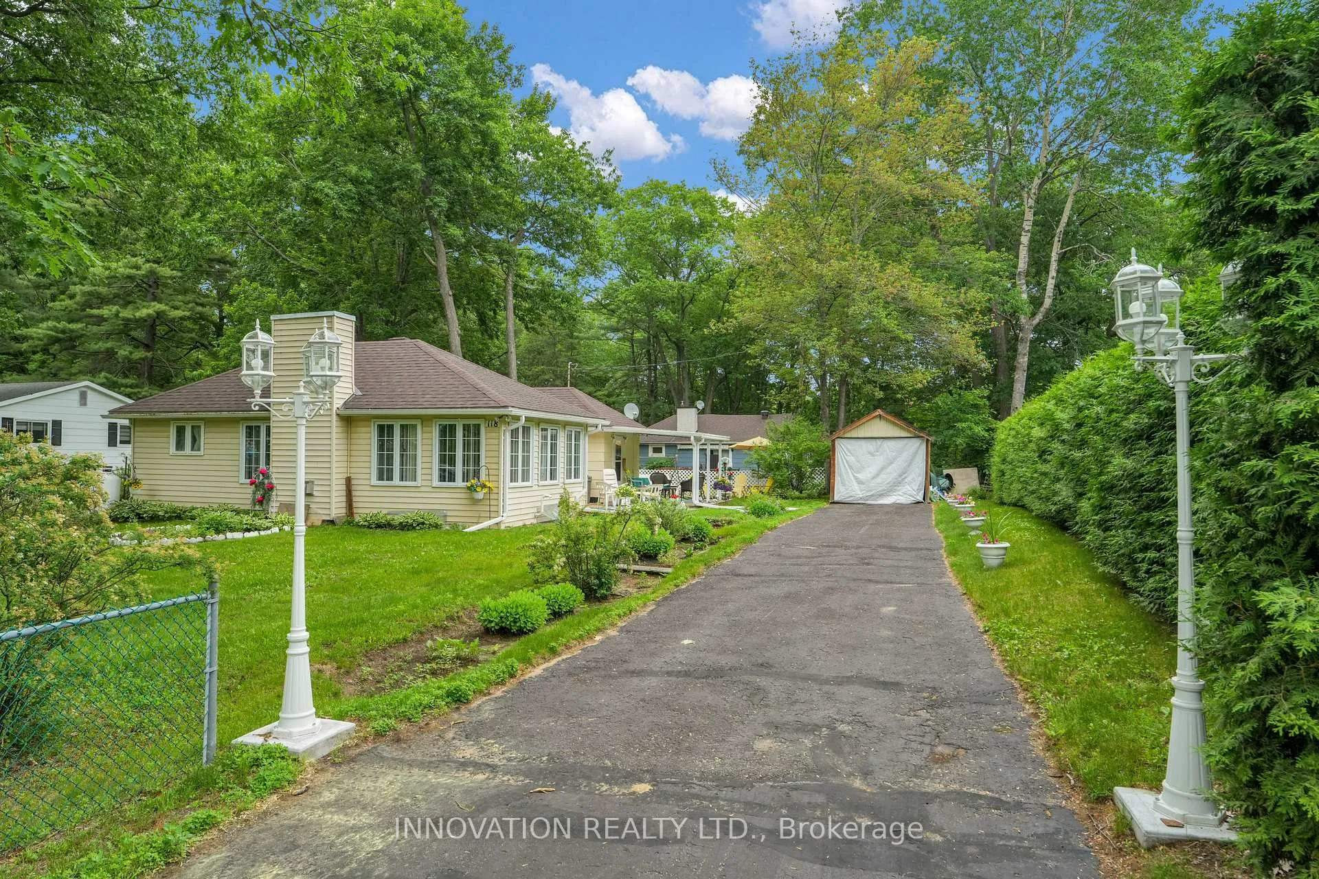 Photo 2 of 118 Torbolton Street, Ottawa, Constance Bay — HOMEH
