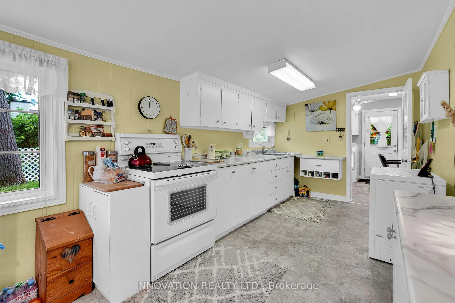 Photo 15 of 118 Torbolton Street, Ottawa, Constance Bay — HOMEH