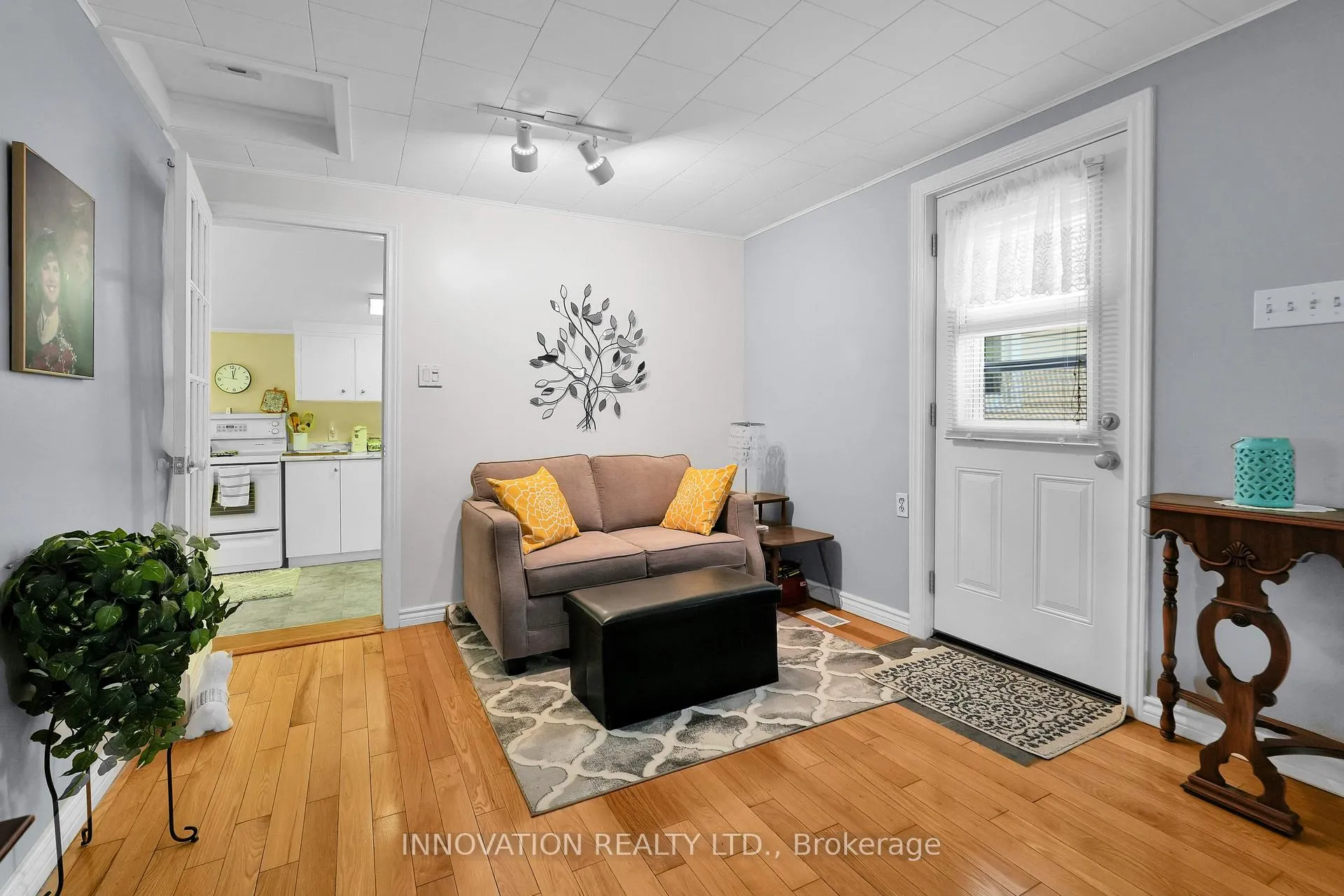 Photo 16 of 118 Torbolton Street, Ottawa, Constance Bay — HOMEH