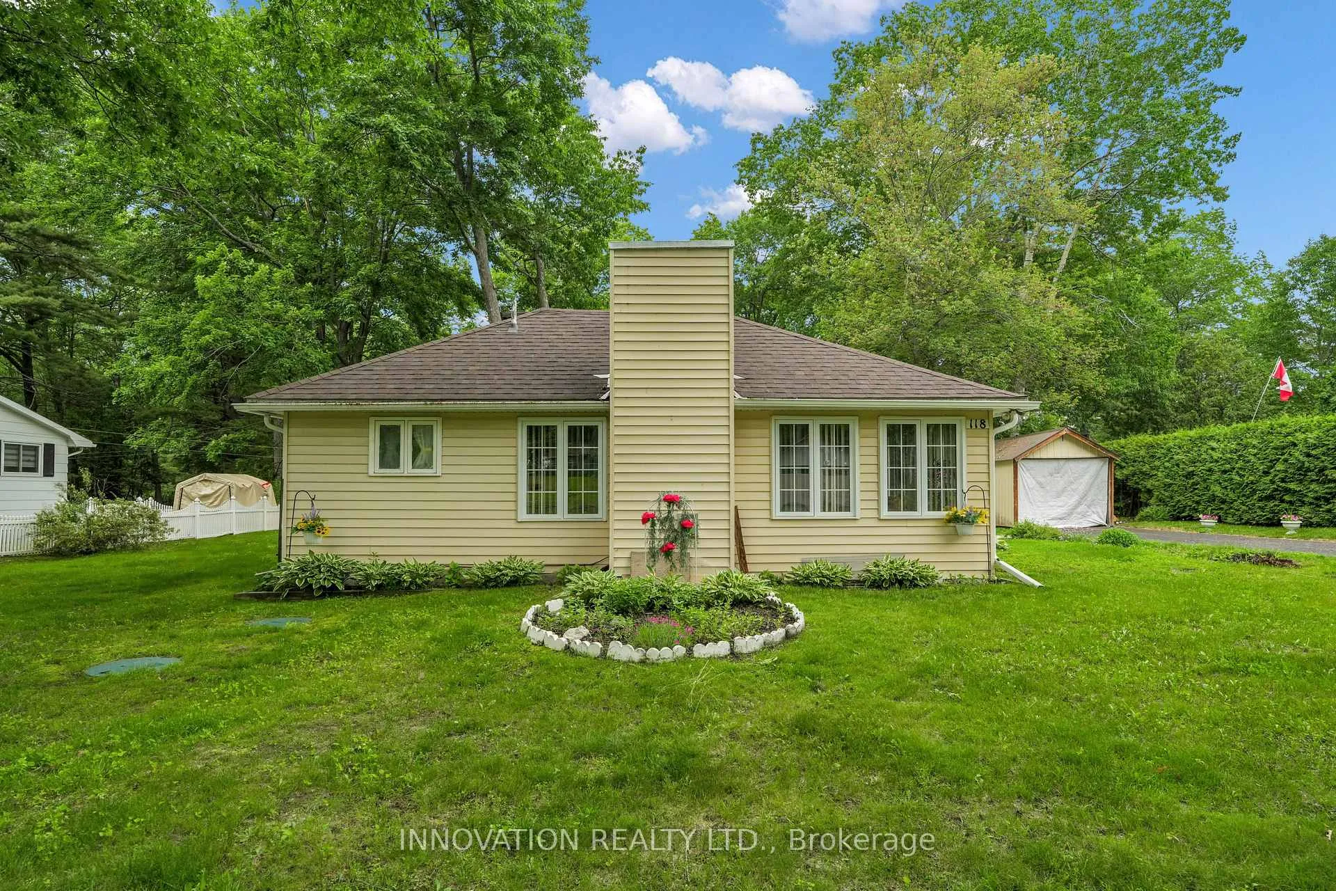 Photo 27 of 118 Torbolton Street, Ottawa, Constance Bay — HOMEH