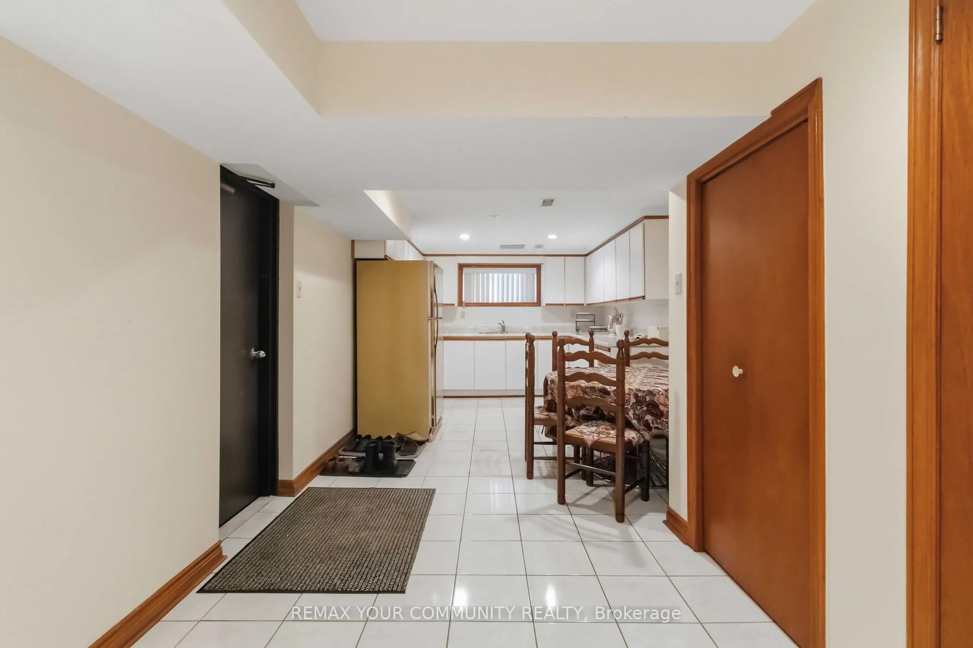 Photo 32 of 17 Harris Crescent, Vaughan, West Woodbridge — HOMEH
